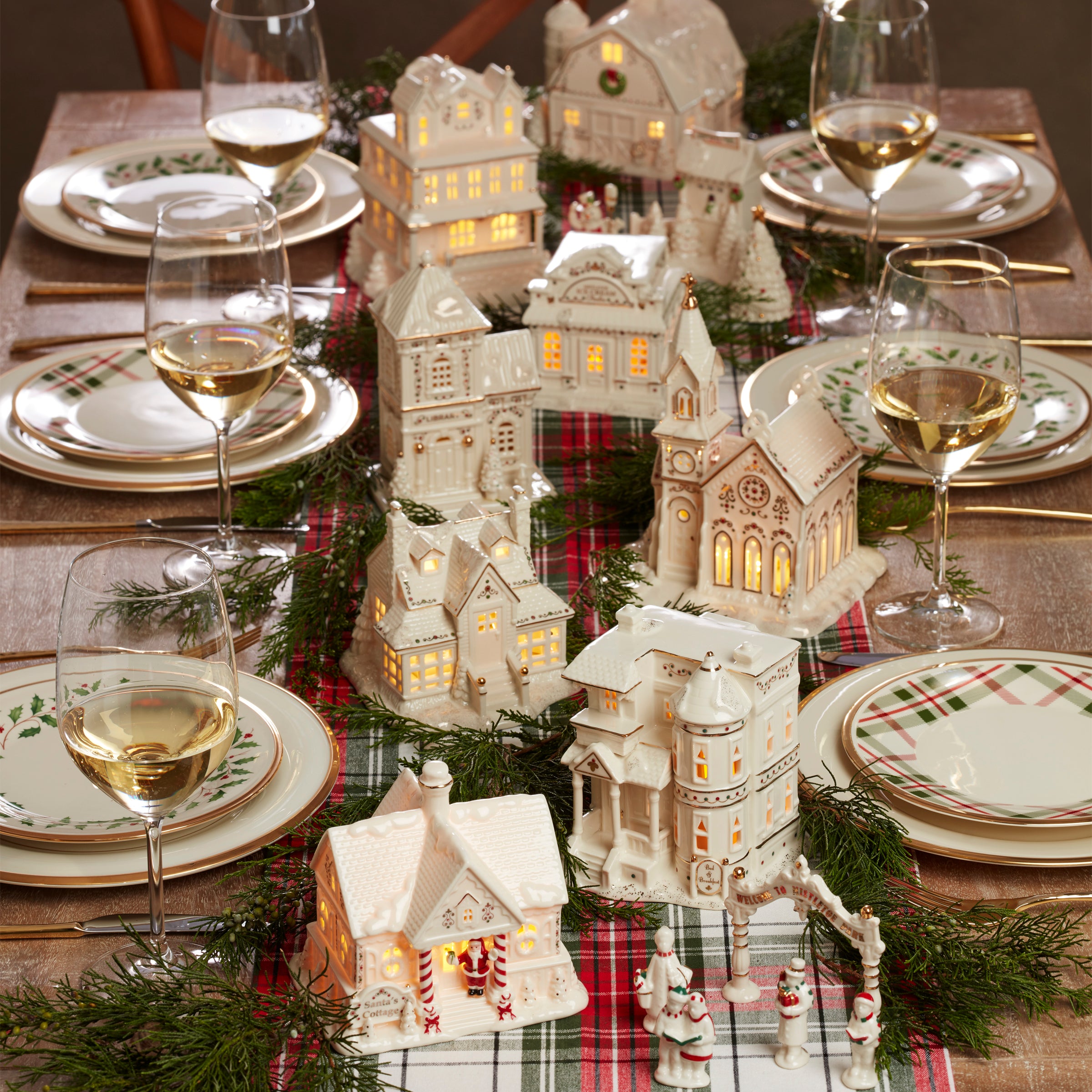 Victorian House Mistletoe Park LED Lit Figurine - Christmas Holiday Home Decor for Mantel, Tabletop, and Festive Display