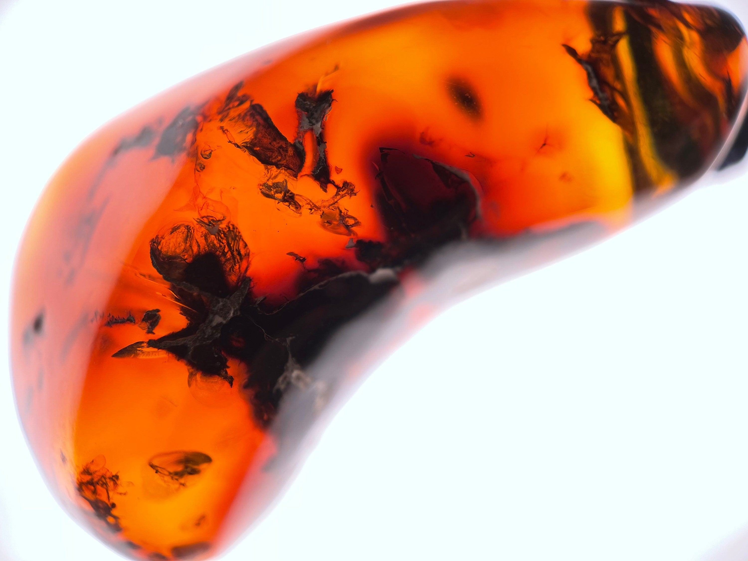AMBER Crystal Necklace - Handmade Healing Stone Pendant Jewelry for Women | Natural Baltic Amber Gemstone for Chakra Balancing & Spiritual Wellness | Perfect for Meditation, Yoga & Energy Healing