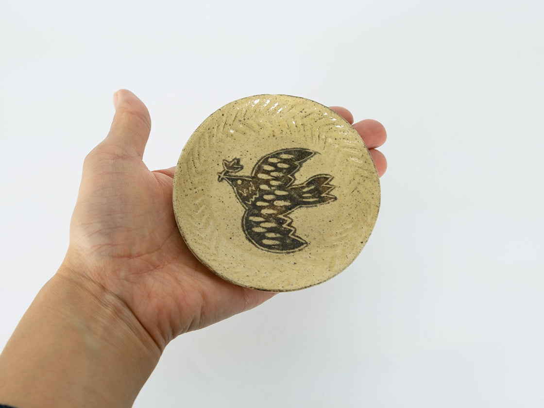 Takahiro Manome Bird Design Small Plate - Handcrafted Ceramic Appetizer Dish for Home Decor & Party Serving | Perfect for Hors d'Oeuvres, Desserts & Table Setting