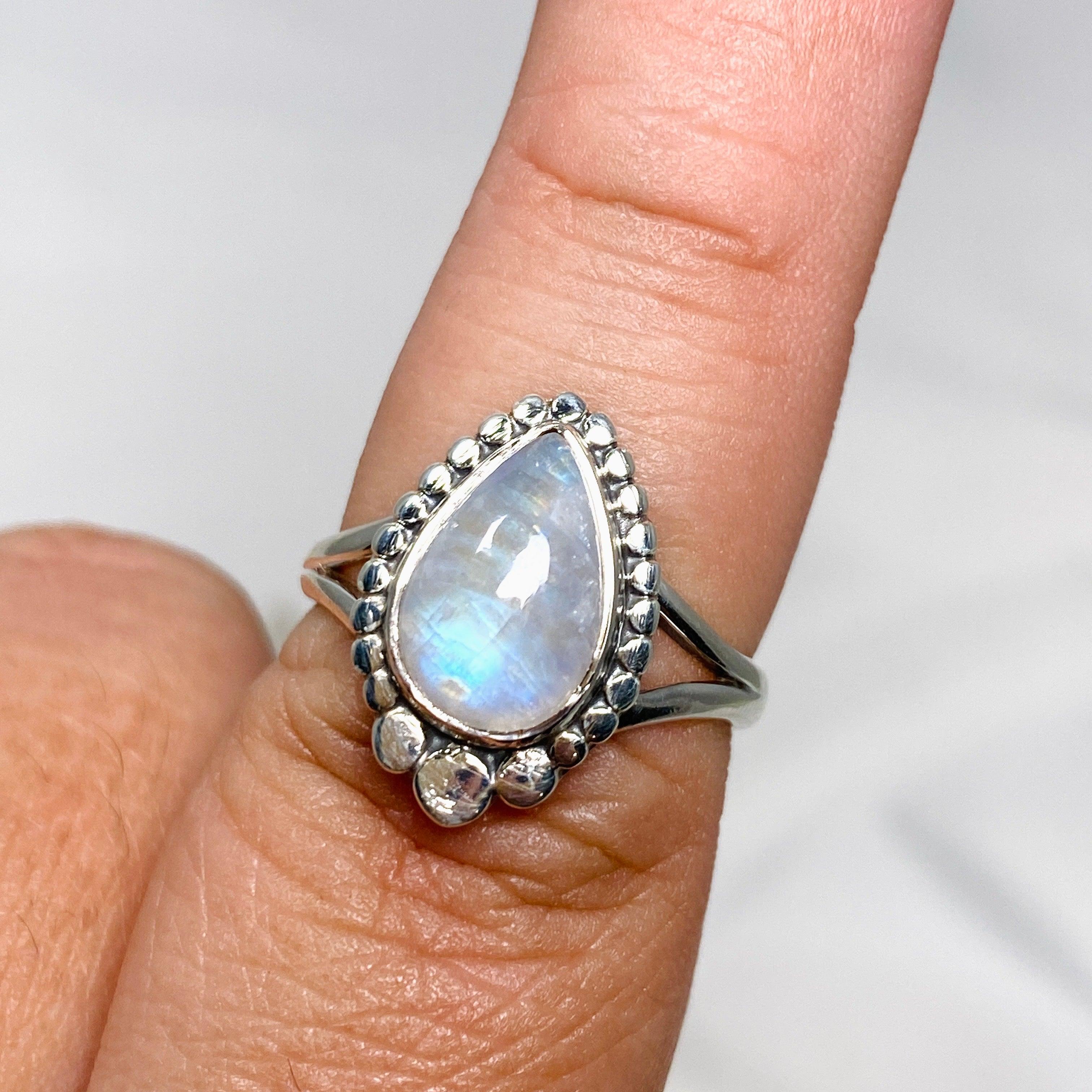 Moonstone Teardrop Gemstone Ring - Sterling Silver Vintage Jewelry R3941 for Women, Perfect for Weddings, Date Nights & Special Occasions