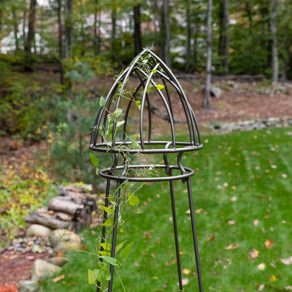 Achla Designs Minar Pylon - Elegant Garden Obelisk for Outdoor Decor | Perfect for Landscaping, Patio, and Backyard Accents