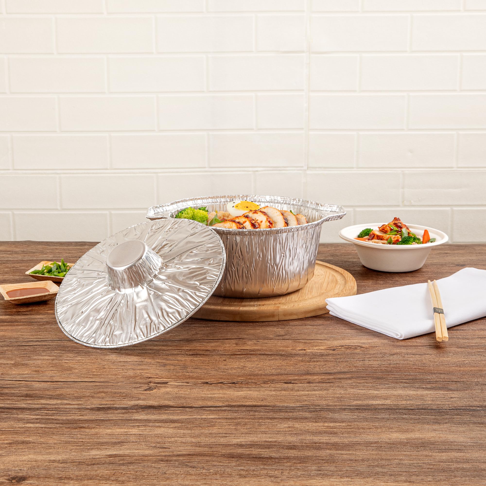 Premium 60oz Aluminum Foil Pans with Lids - Set of 10 Disposable Oven & Stove Safe Baking Trays - Freezer Safe Cookware for Camping, Picnics, BBQs & Outdoor Cooking - Ideal for Meal Prep, Catering & Restaurant Use