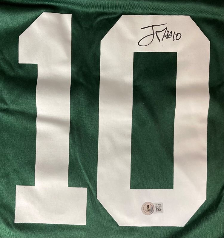 Authentic Jordan Love Signed Green Bay Packers Nike Game Replica Jersey - Limited Edition Collectible for Football Fans, Gift for Sports Memorabilia Enthusiasts - Perfect for Display, Autograph Collections, and Packers Game Day