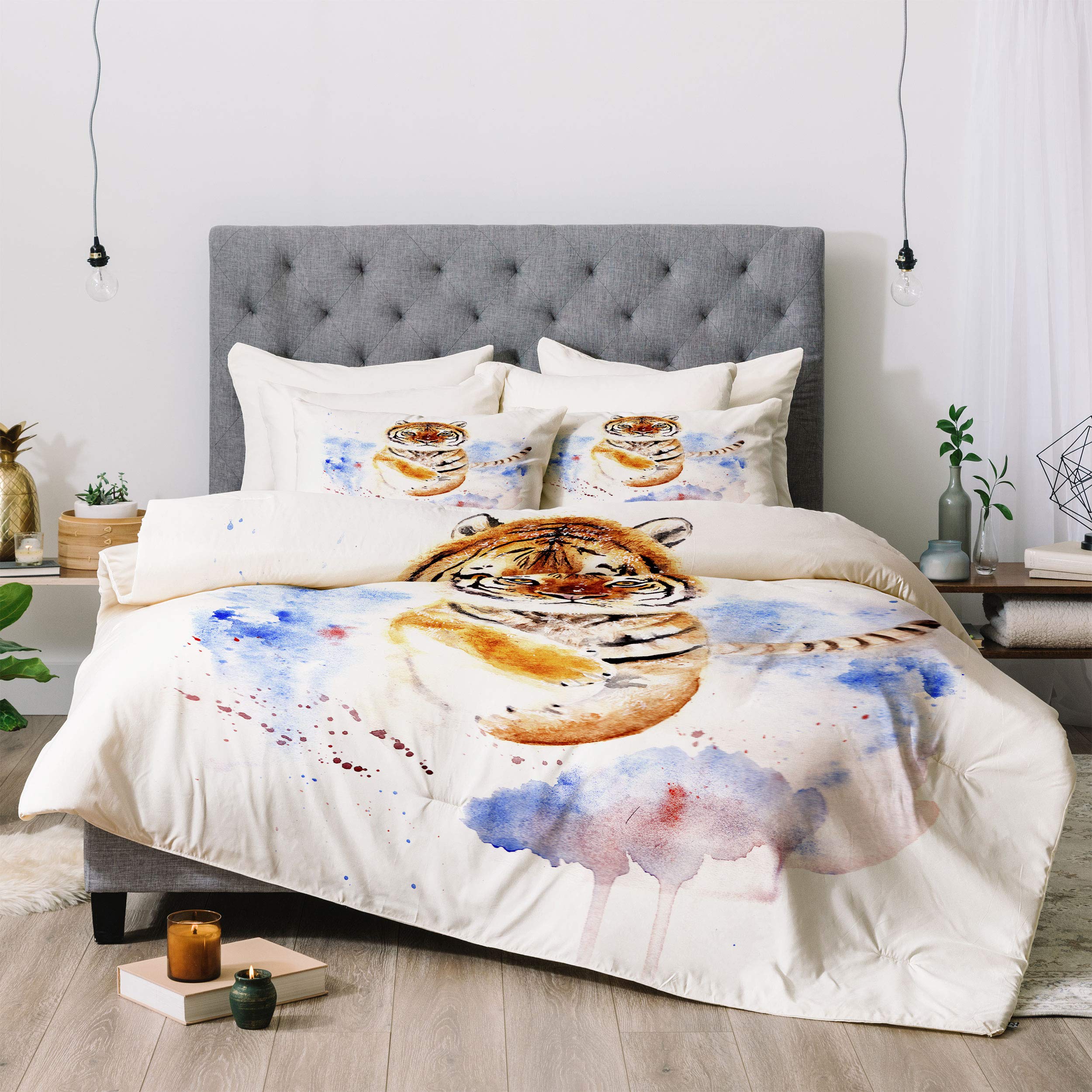 Anna Shell Tiger in Snow Comforter Set with Pillowcases - Twin Size, Orange Winter Bedding for Cozy Bedroom Decor | Perfect for Kids Rooms & Guest Bedrooms