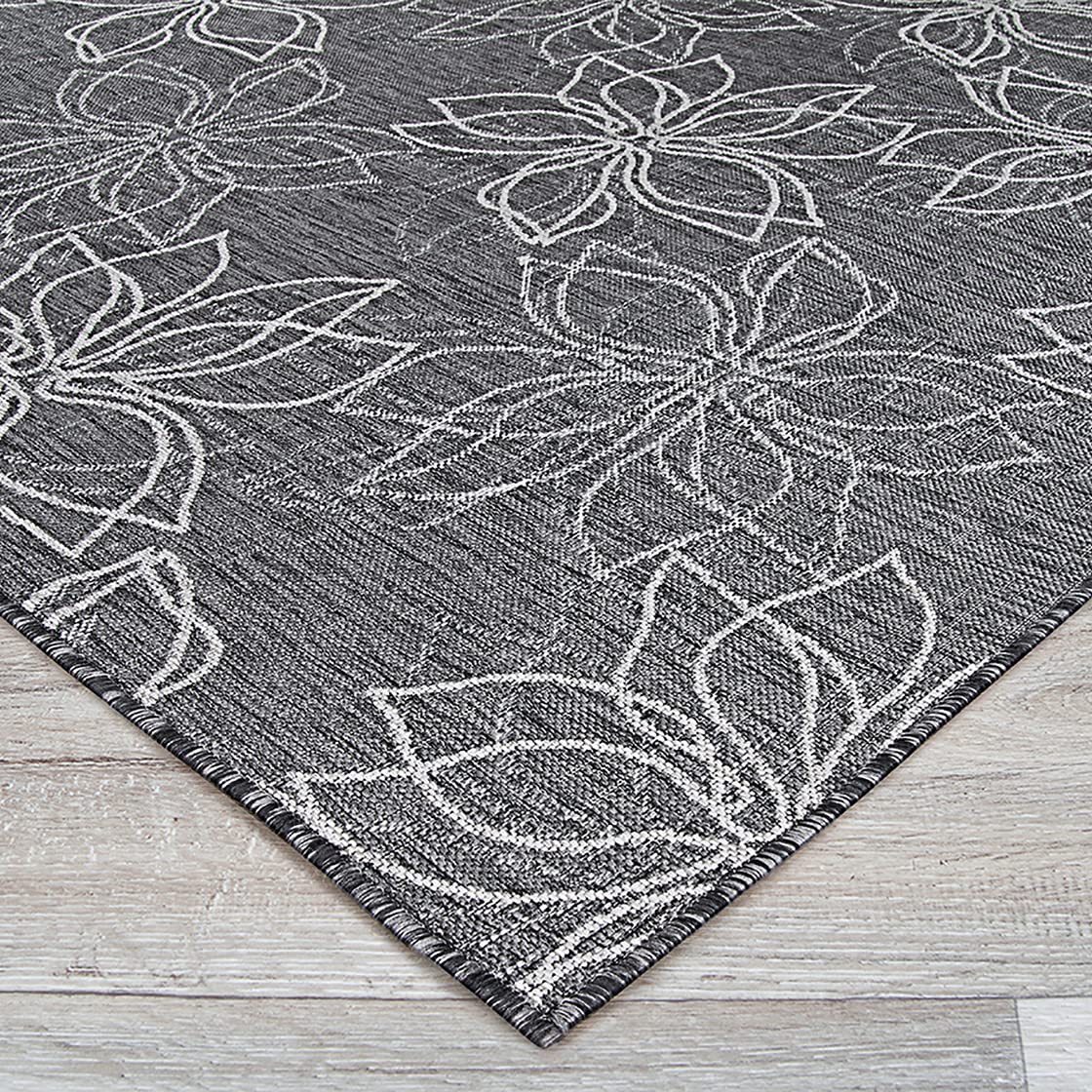 Couristan Charm Outdoor Area Rug - Botanical 6'6