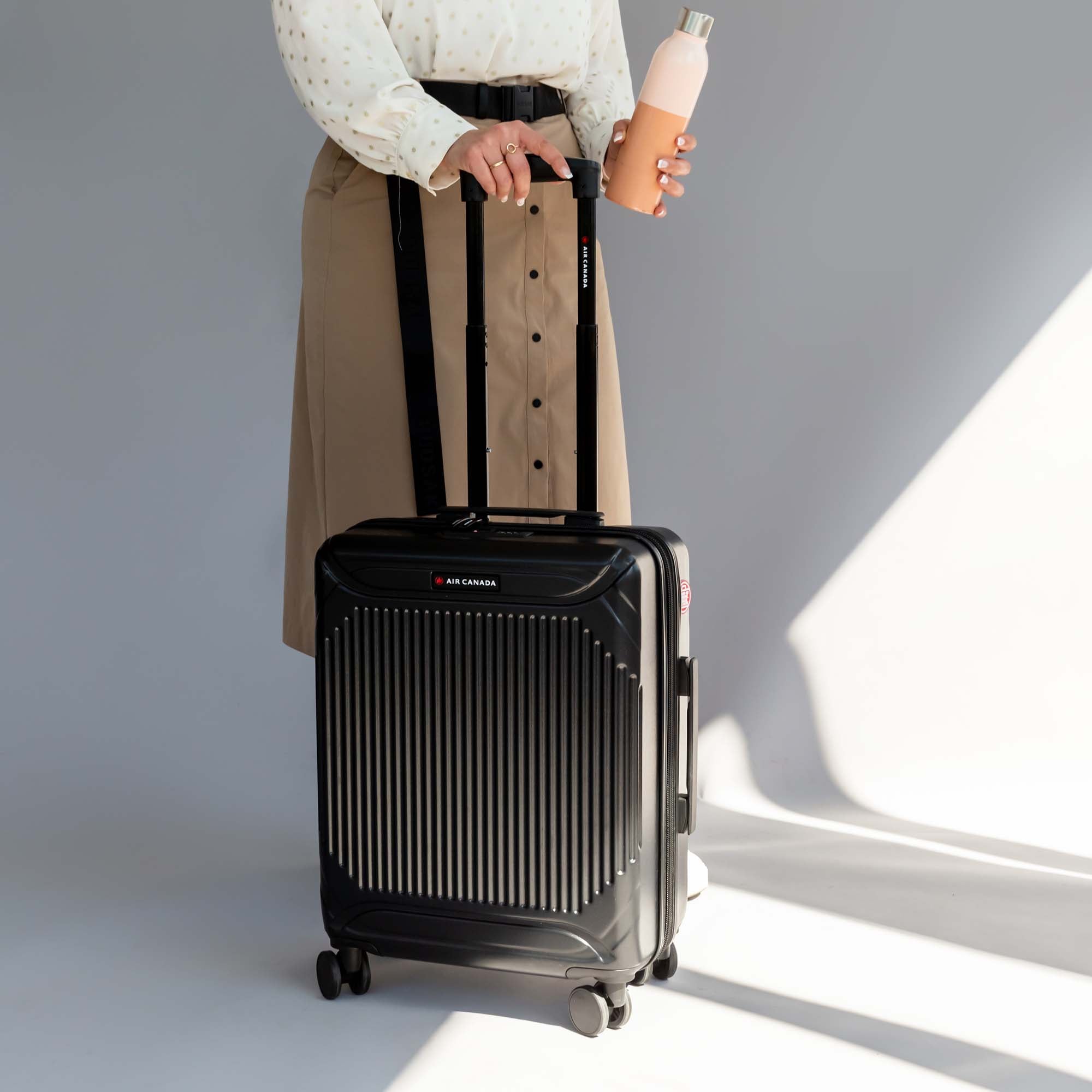Air Canada Milan Carry On Hardside Expandable Luggage - Lightweight Spinner Suitcase for Travel, Business Trips & Weekend Getaways