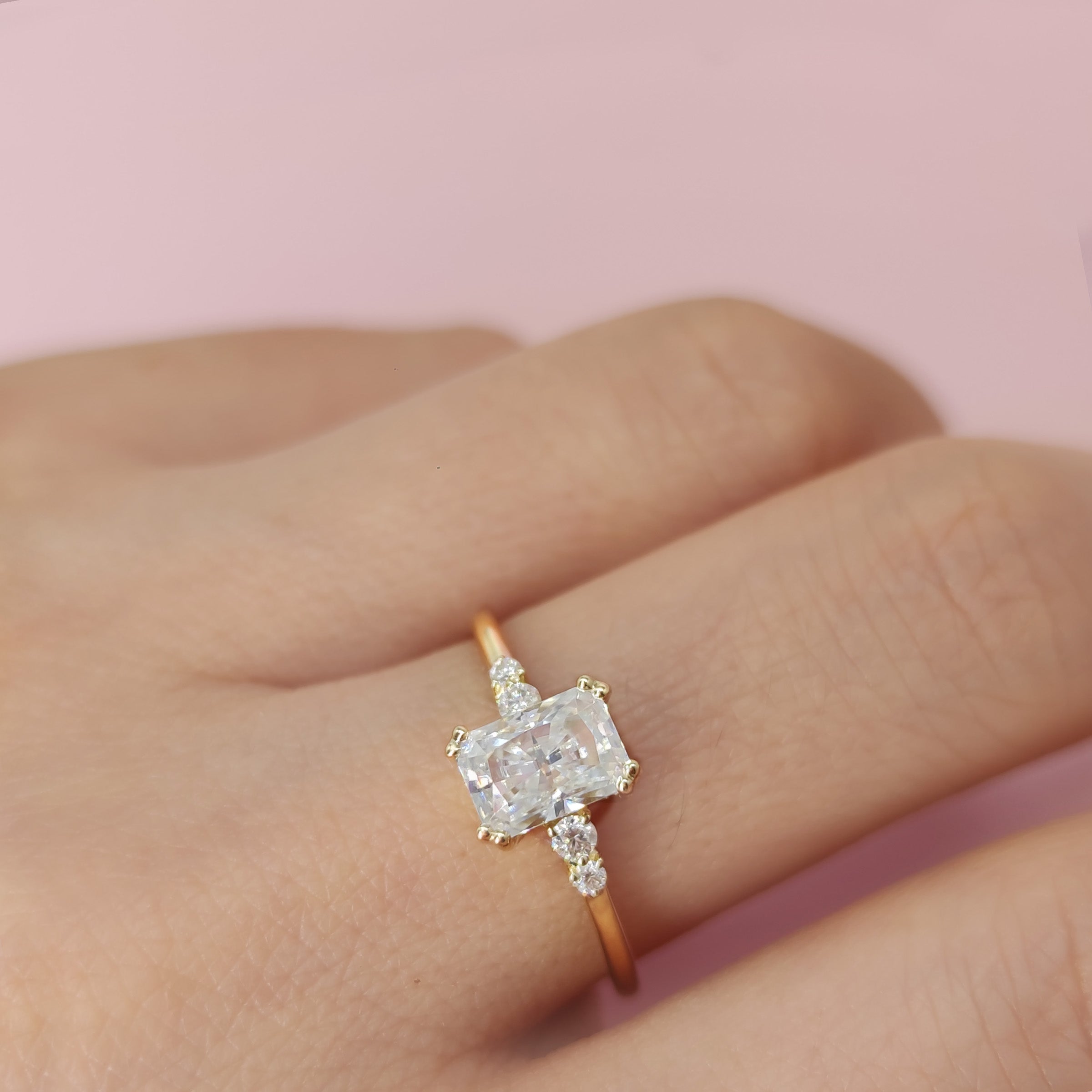 Radiant Cut Moissanite Memorial Ring for Ashes - Forever Treasured Keepsake Jewelry for Loved Ones | Perfect for Remembrance, Funeral & Special Occasions