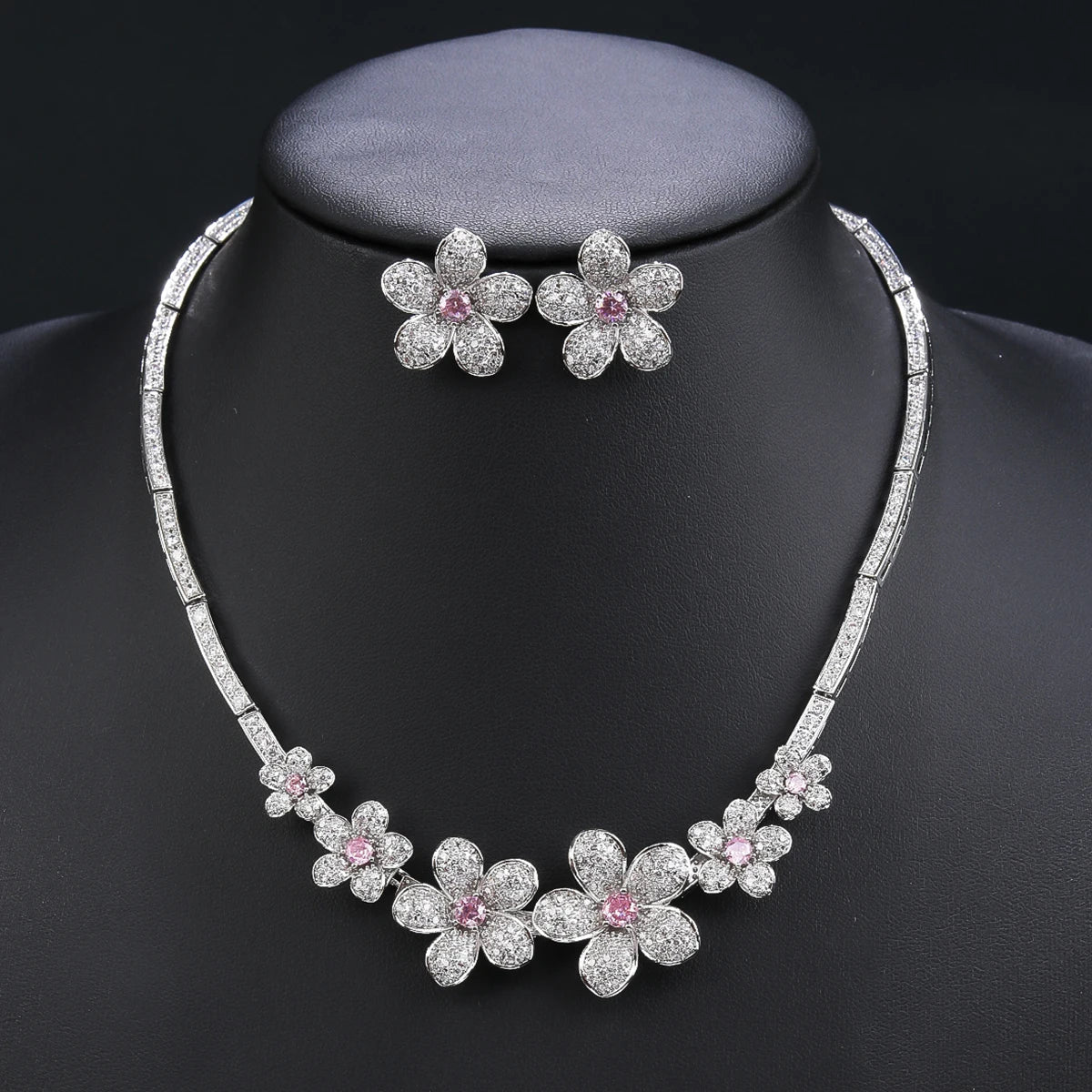 Elegant Flower Necklace and Earrings Set - European Style Bridal Jewelry for Wedding Party, Fashion Dress Accessories with CZ Stones - Perfect for Bridesmaids, Prom, Evening Gala & Special Occasions