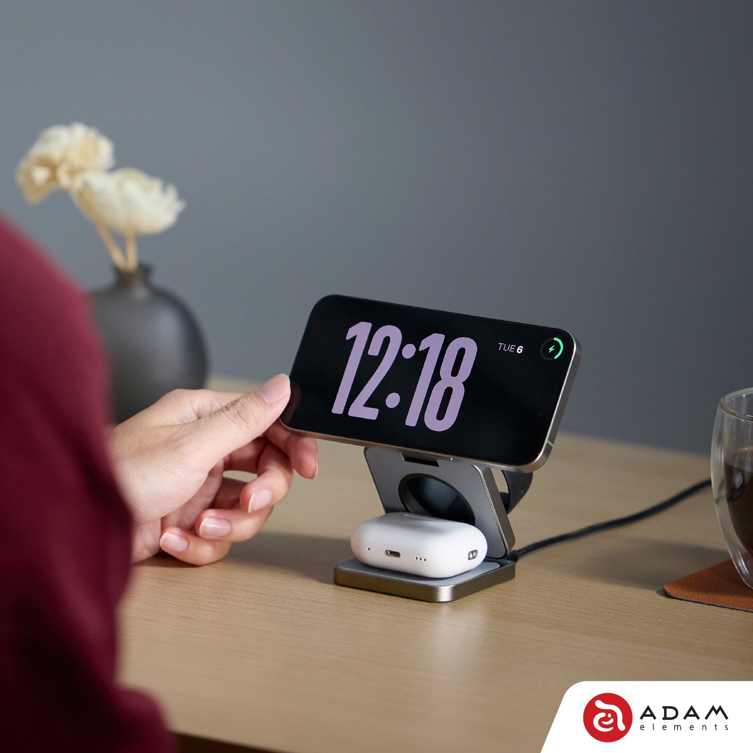 ADAM elements Mag 3 Pro Qi2 15W Foldable 3-in-1 Magnetic Wireless Charging Stand for iPhone, Android - Perfect for Travel, Office & Nightstand Charging