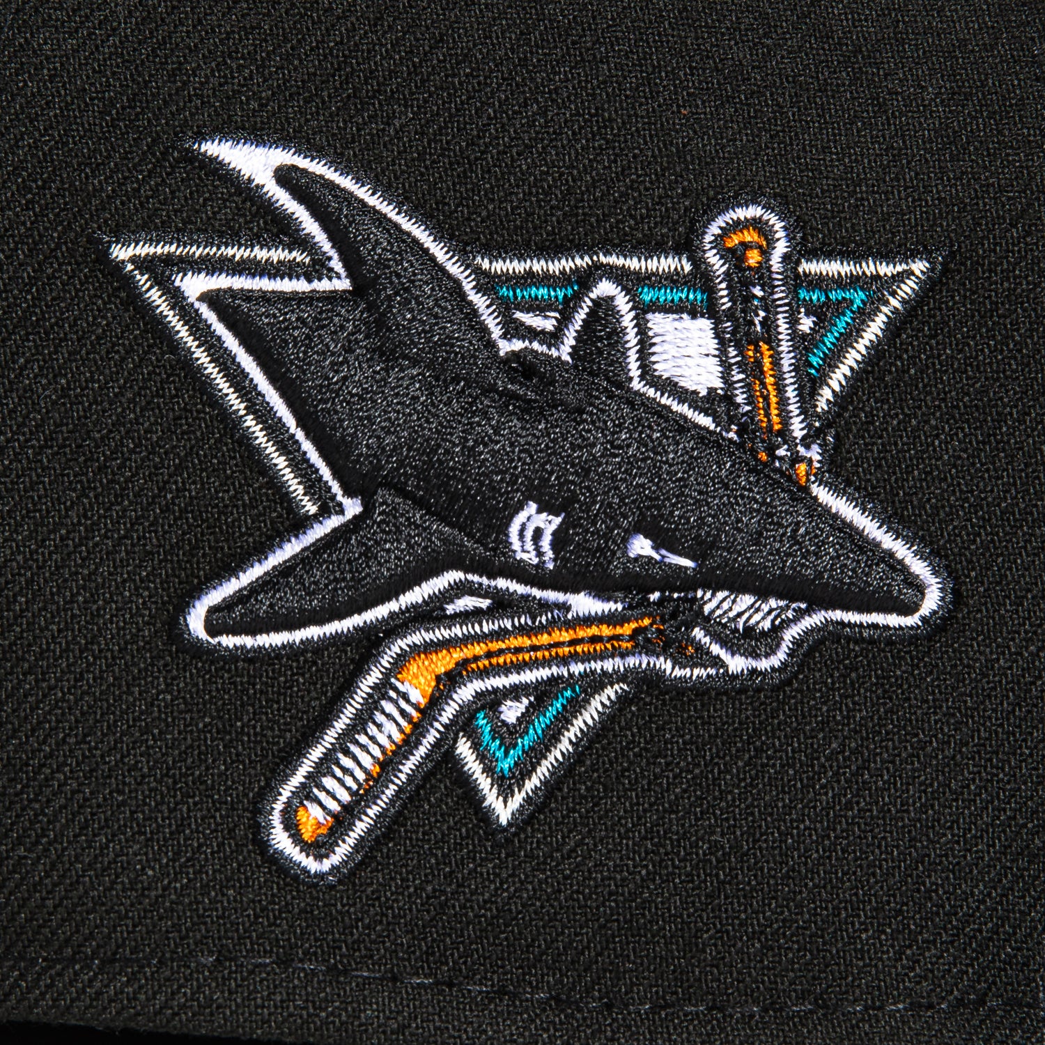 New Era 59Fifty San Jose Sharks Logo Patch Script Hat - Black & Teal Adjustable Baseball Cap for Men & Women - Perfect for Sports Games, Streetwear & Casual Outfits
