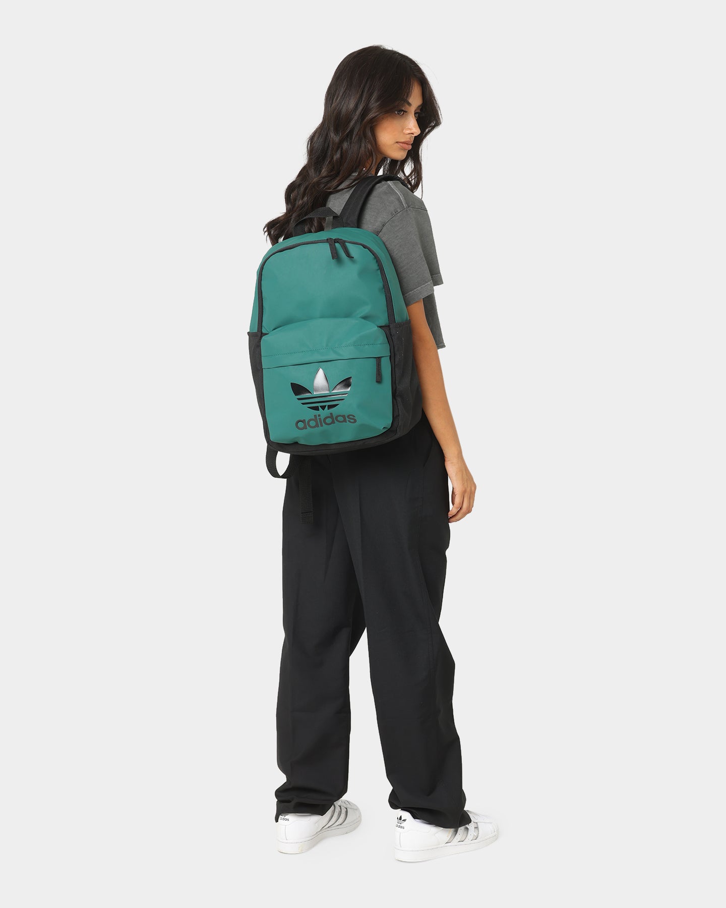 Adidas Adicolor Archive Backpack - Green School Backpack for Men & Women, Durable Laptop Bag for College, Travel & Work