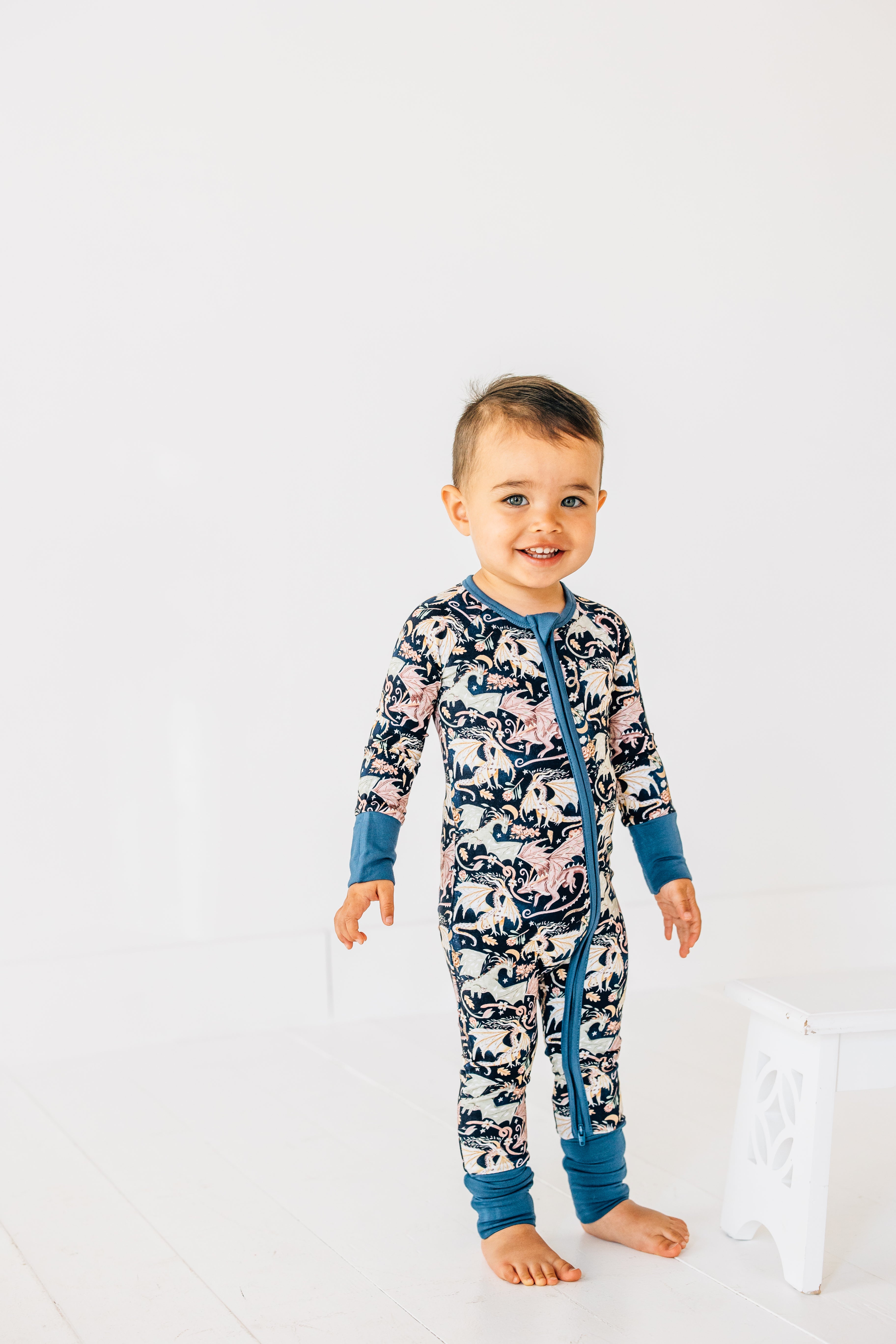 Cute Dragon Zip Romper for Baby Boys & Girls - Soft & Comfortable One-Piece Outfit - Perfect for Playdates, Parties & Photo Shoots