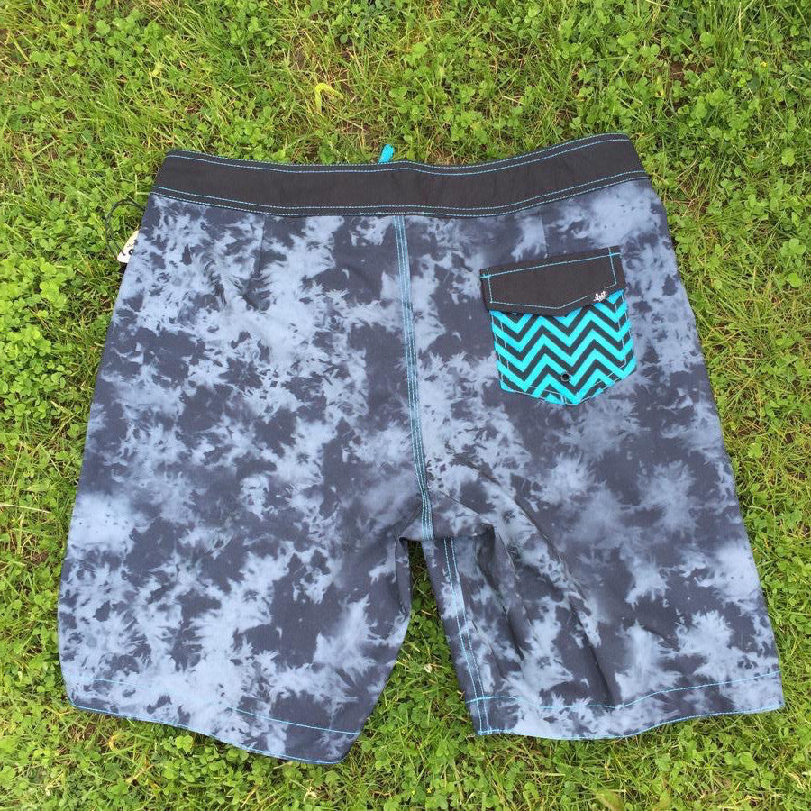 **Lost Washout BSH Black Men's Swim Trunks - Quick-Dry Boardshorts for Surfing, Swimming & Beach Vacation**