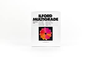 Ilford 3.5x3.5 Inch Black & White Darkroom Photography Filters - 12-Piece Set for Film Developing and Printing - Perfect for Analog Enthusiasts and Professional Photographers