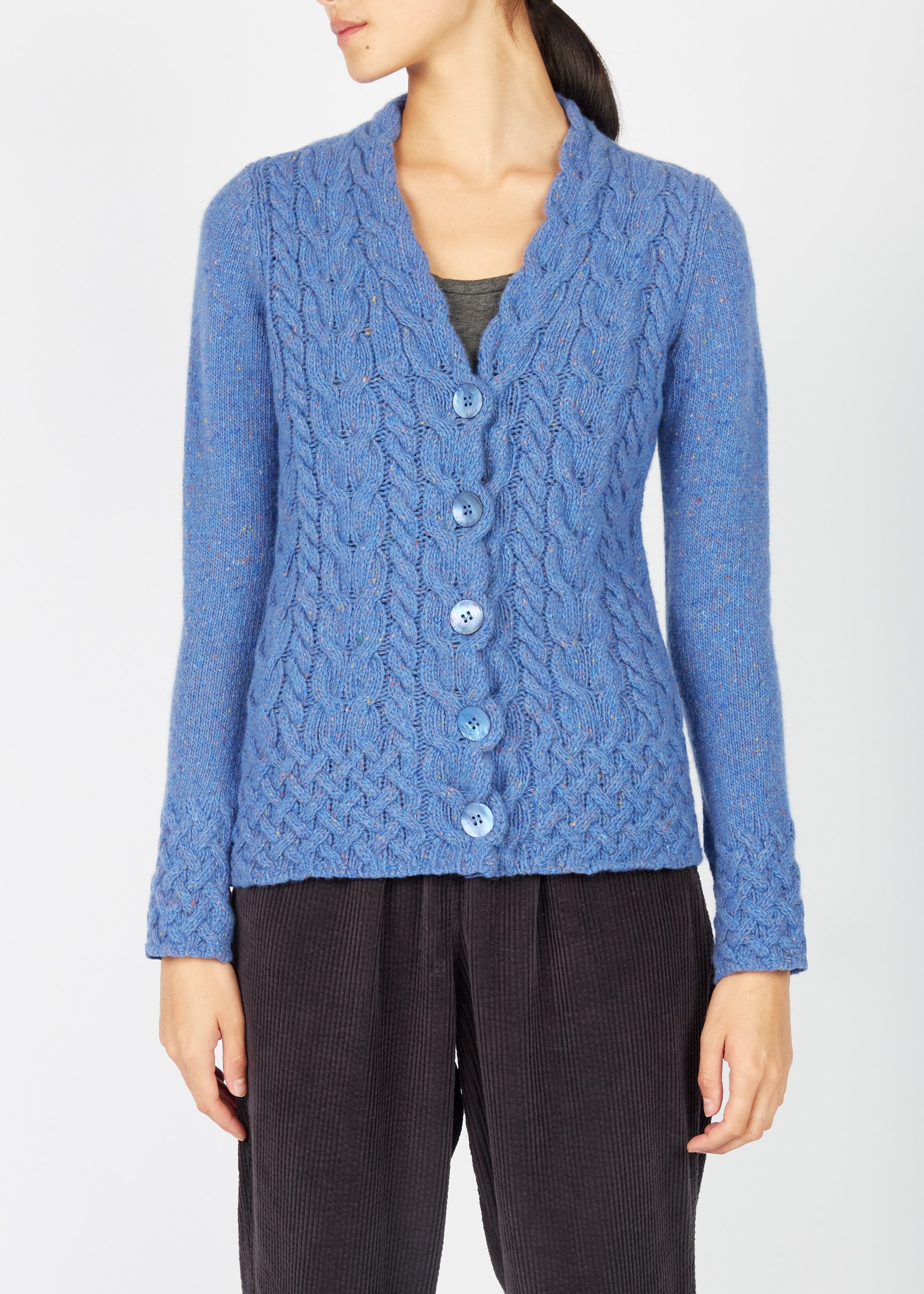Ireland's Eye Women's Aran Knit Cardigan with Horseshoe Design - Cozy Cable Knit Sweater for Fall & Winter | Perfect for Casual Outfits, Office Wear & Outdoor Activities