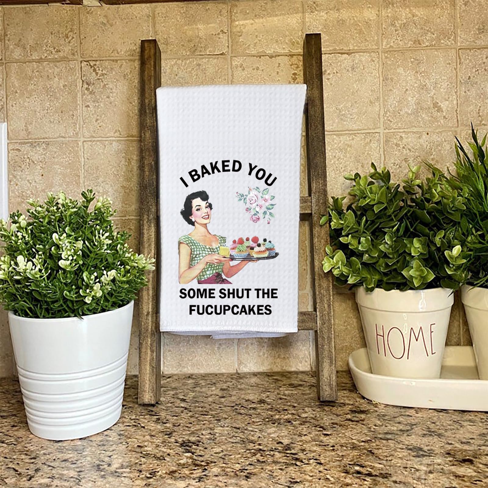 Funny Sarcastic Kitchen Towel - 'I Baked You' Novelty Dish Cloth & Tea Towel for Housewives - Perfect for Gifts, Home Decor & Humorous Kitchen Accessories