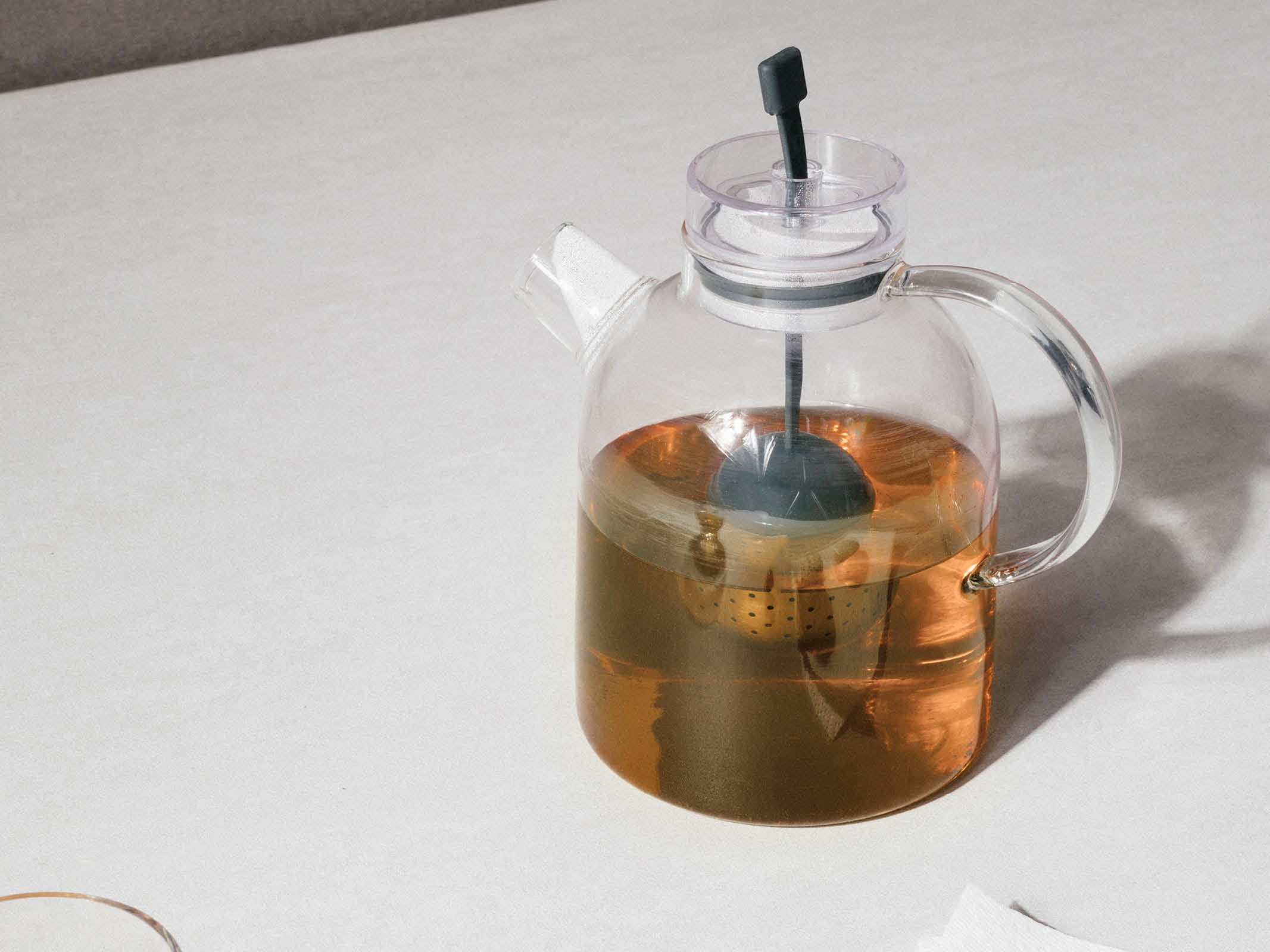 1.5L Stainless Steel Electric Kettle - Fast Boiling Water Pot for Tea, Coffee & Hot Beverages - Perfect for Home, Office & Travel Use