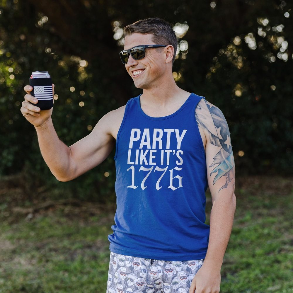 1776 Patriotic American Flag Tank Top - Vintage USA Independence Day Party T-Shirt for Men & Women | Perfect for 4th of July Celebrations, BBQ Parties & Patriotic Events