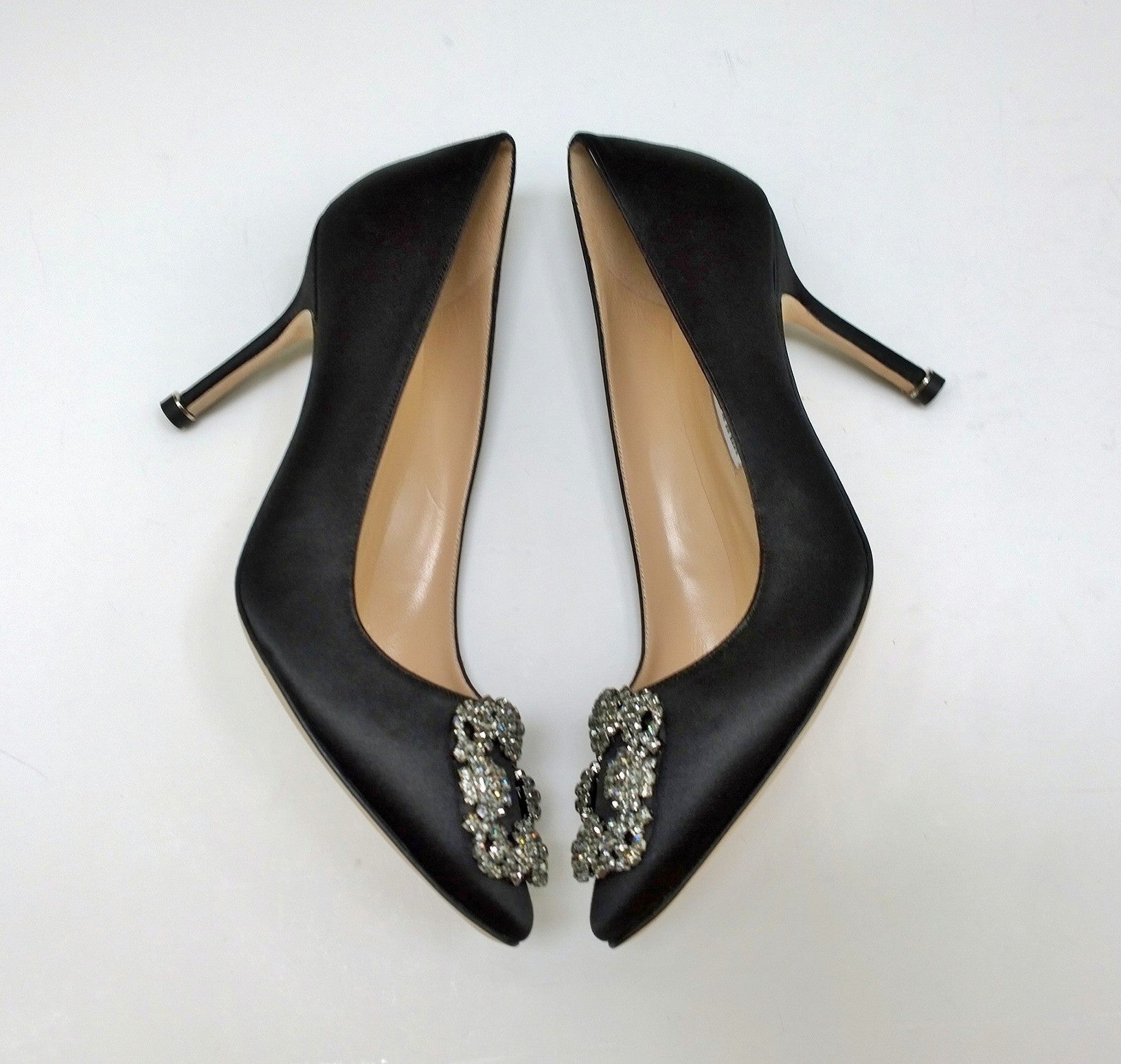 Manolo Blahnik Black Satin Hangisi 90mm Pumps with Rhinestone Buckle - Elegant Strass Heels for Weddings, Parties & Special Occasions