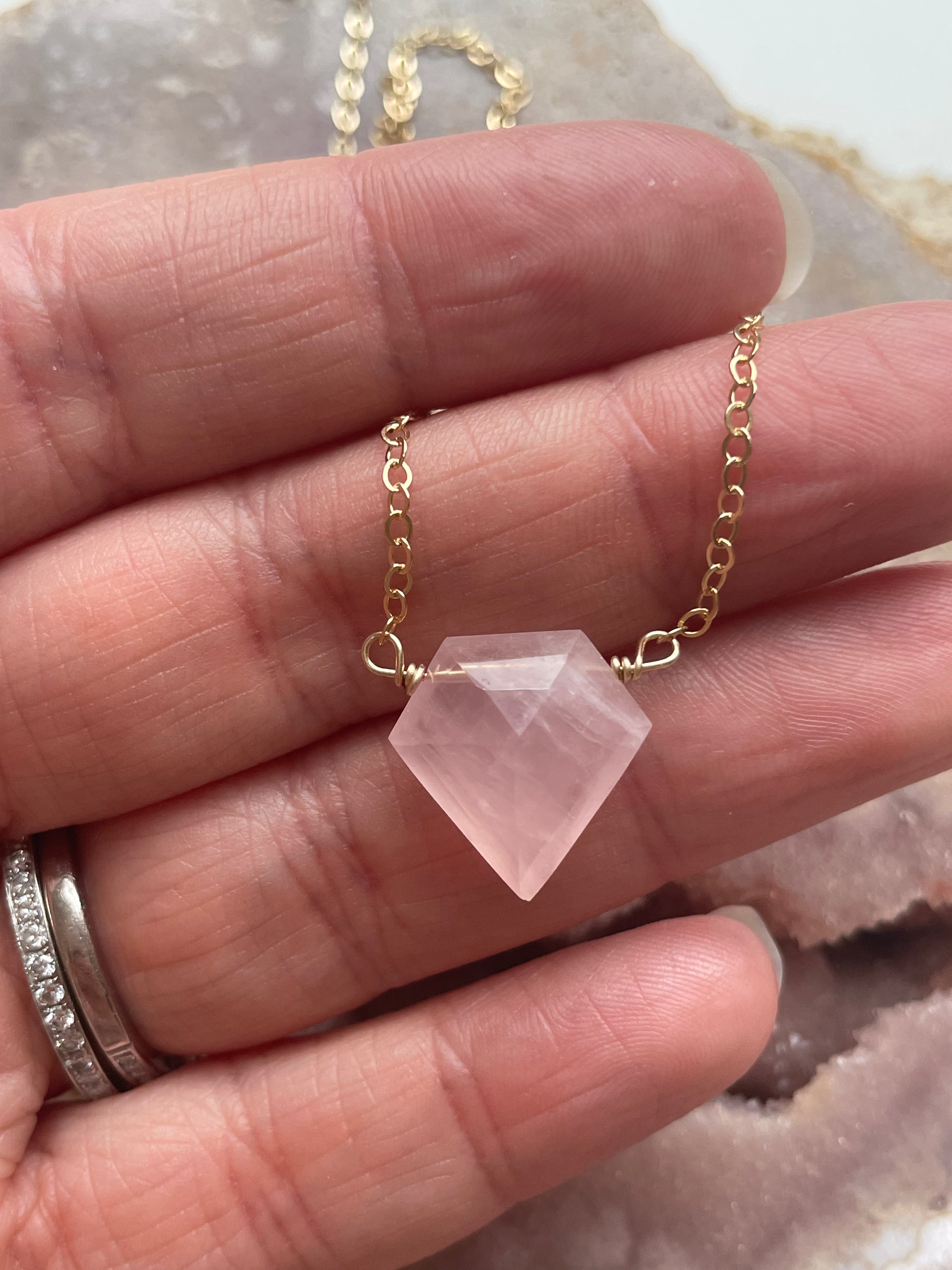 Rose Quartz Crystal Necklace for Healing & Love - Silver or Gold Filled Pendant for Women - Perfect for Meditation, Energy Healing & Spiritual Gifts