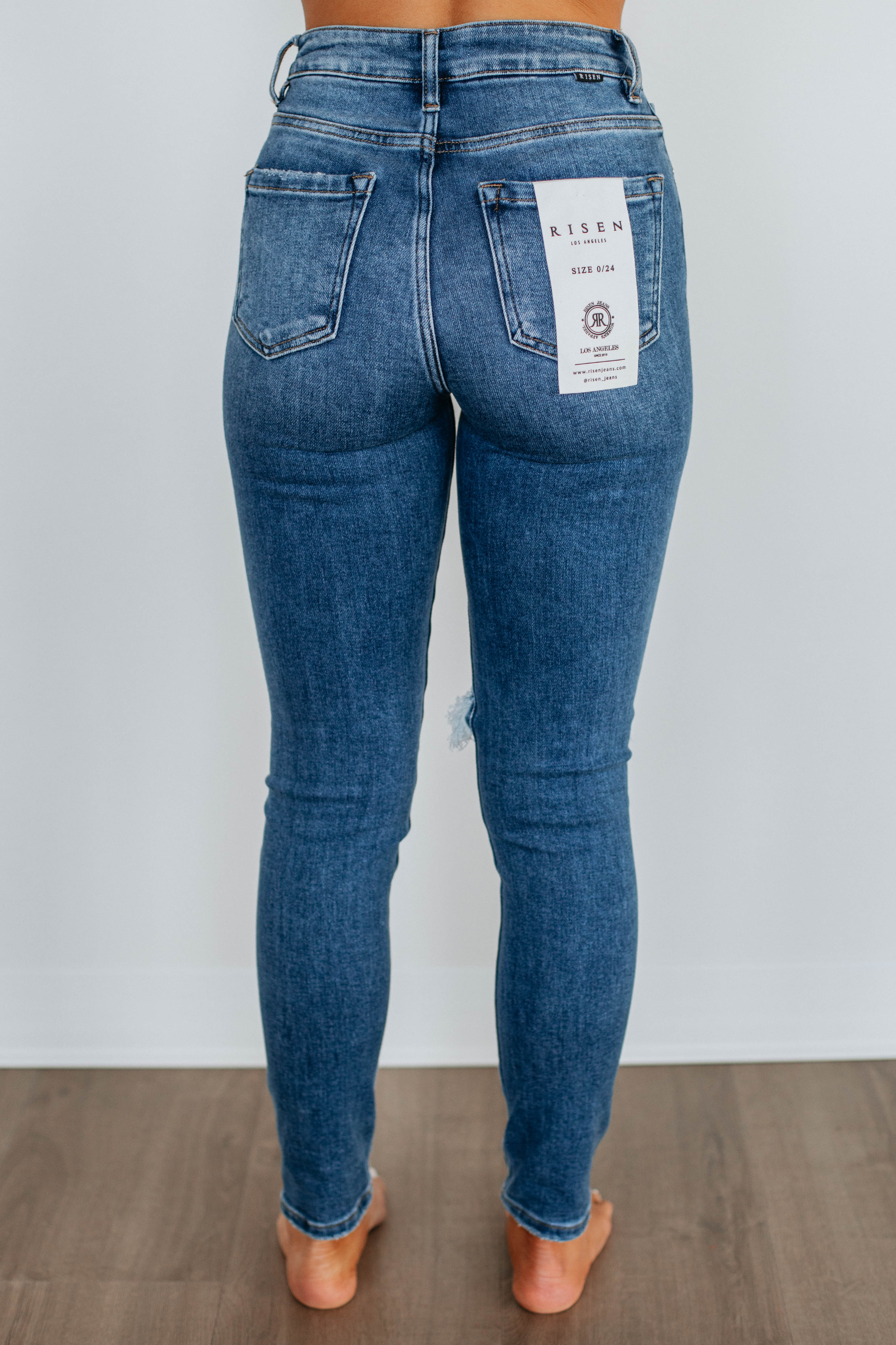 Autumn Risen Jeans for Women - High Waist Stretch Denim Pants, Comfortable & Stylish Fall Fashion | Perfect for Casual Outings, Work & Date Nights