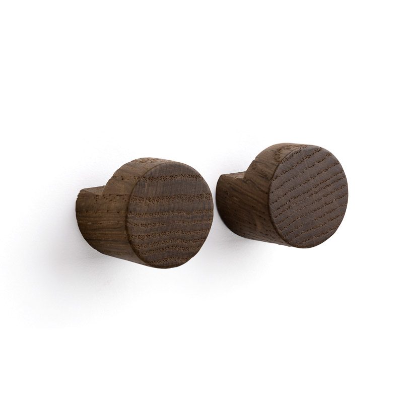 EKTA LIVING Wooden Wall Hooks - Set of 2 Small Knot Hooks (2.8cm) for Coats, Hats & Keys - Natural Smoked Oak Finish - Perfect for Entryway, Bedroom & Bathroom Organization