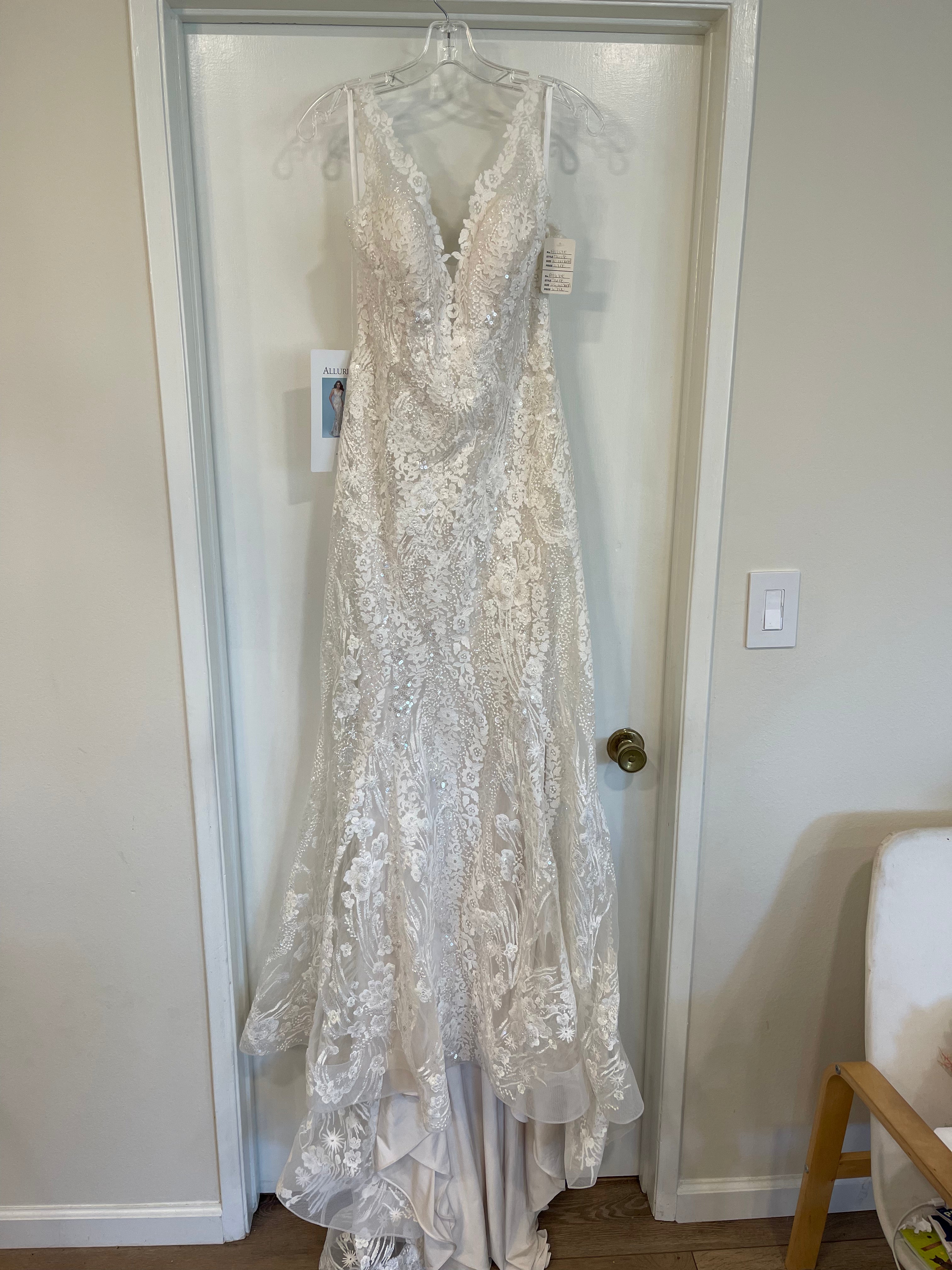 Allure Bridals 9618 Elegant Lace Wedding Gown with Beaded Details - Perfect for Church Ceremonies & Formal Receptions