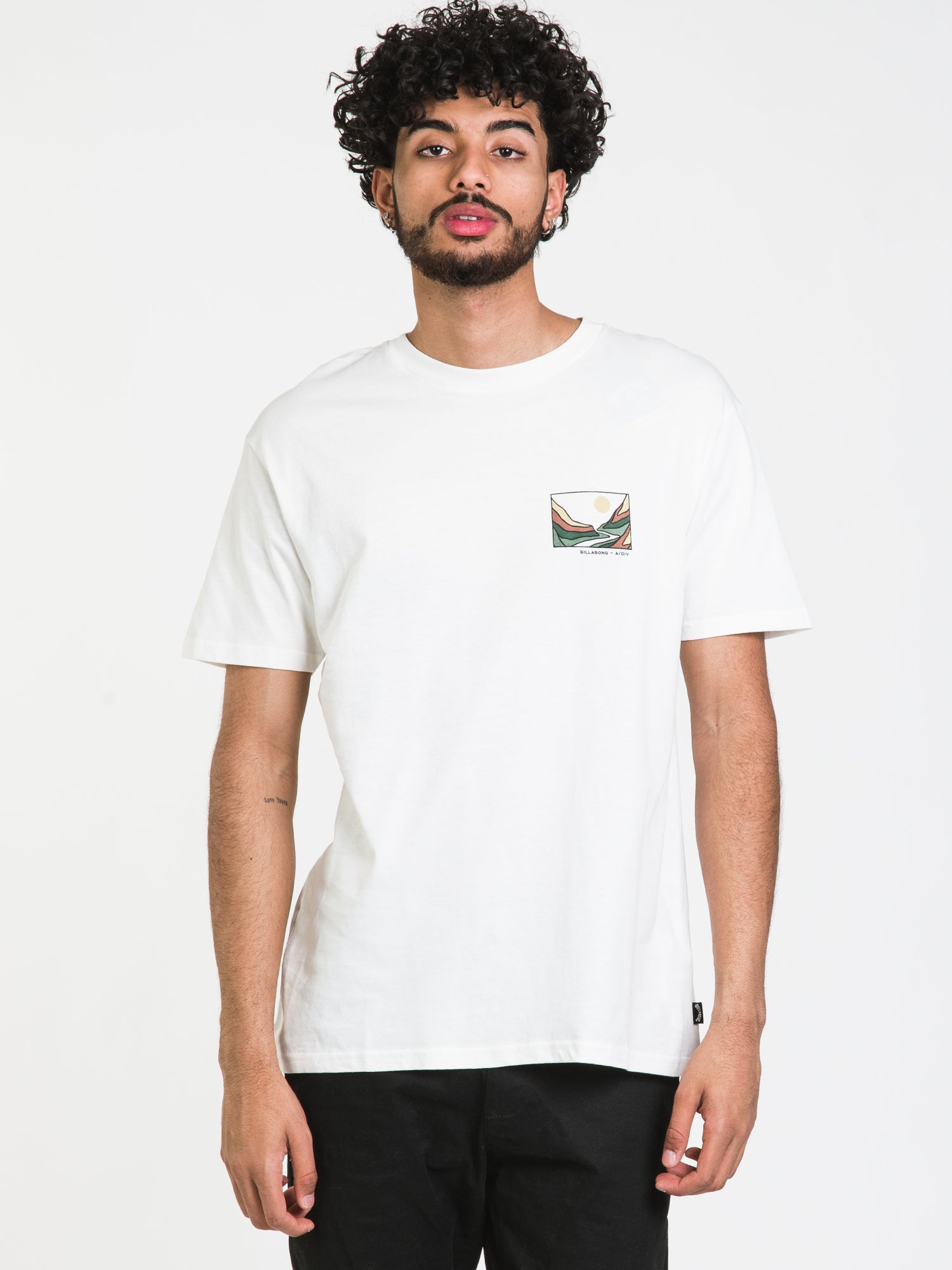 BILLABONG Gateway T-Shirt - Men's Graphic Tee for Casual Wear | Summer Street Style & Beach Outfits