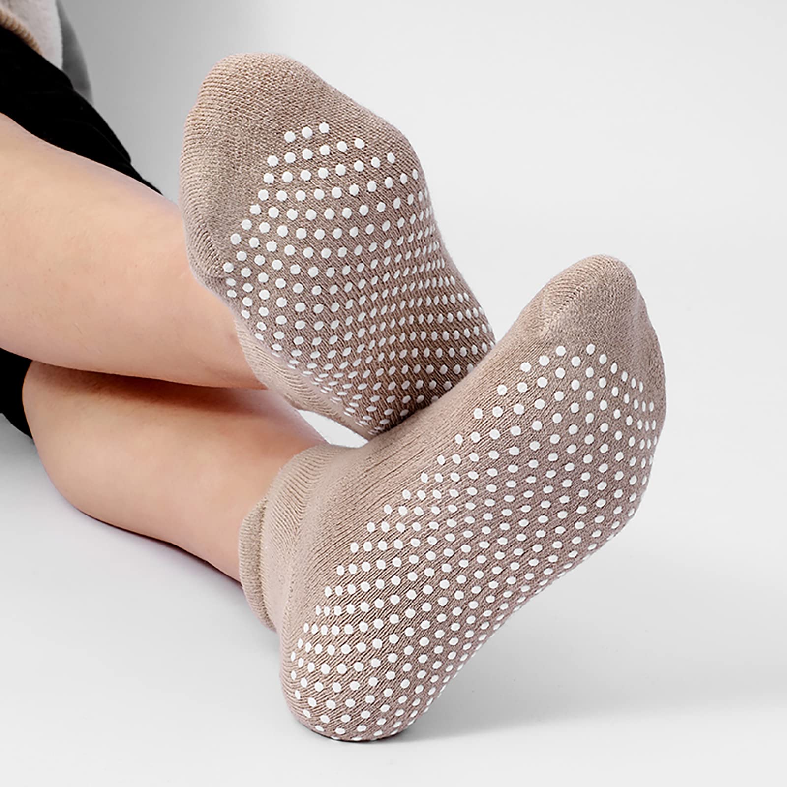 Non-Slip Pilates & Yoga Socks for Women - Grip Socks with Sticky Grippers for Hospital, Workout, Dance - Perfect for Barre, Fitness Classes & Home Exercises
