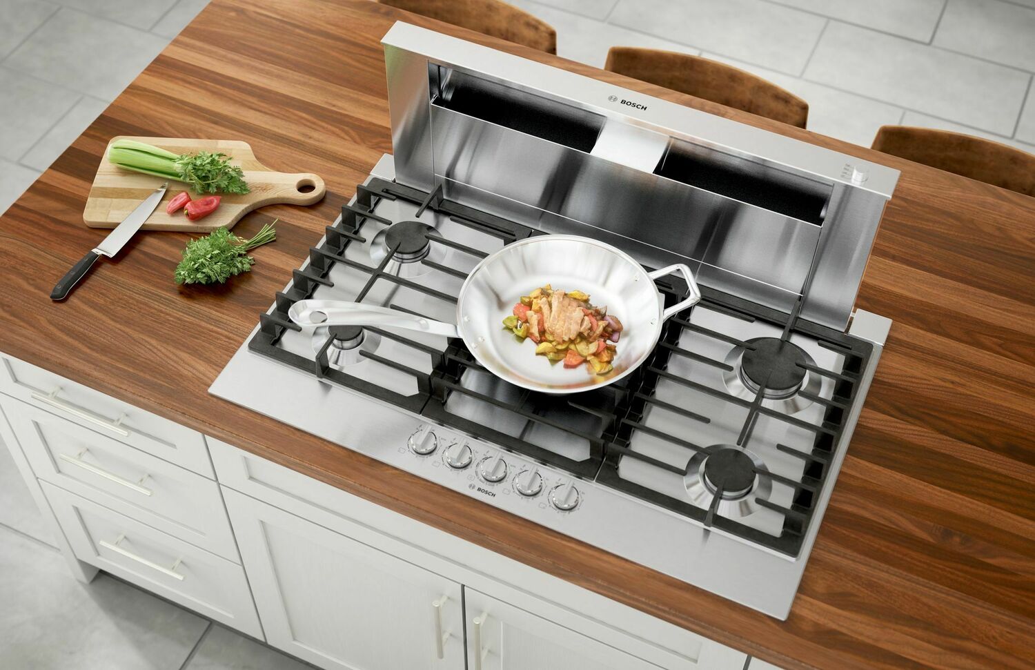 Bosch NGM8657UC 800 Series 36