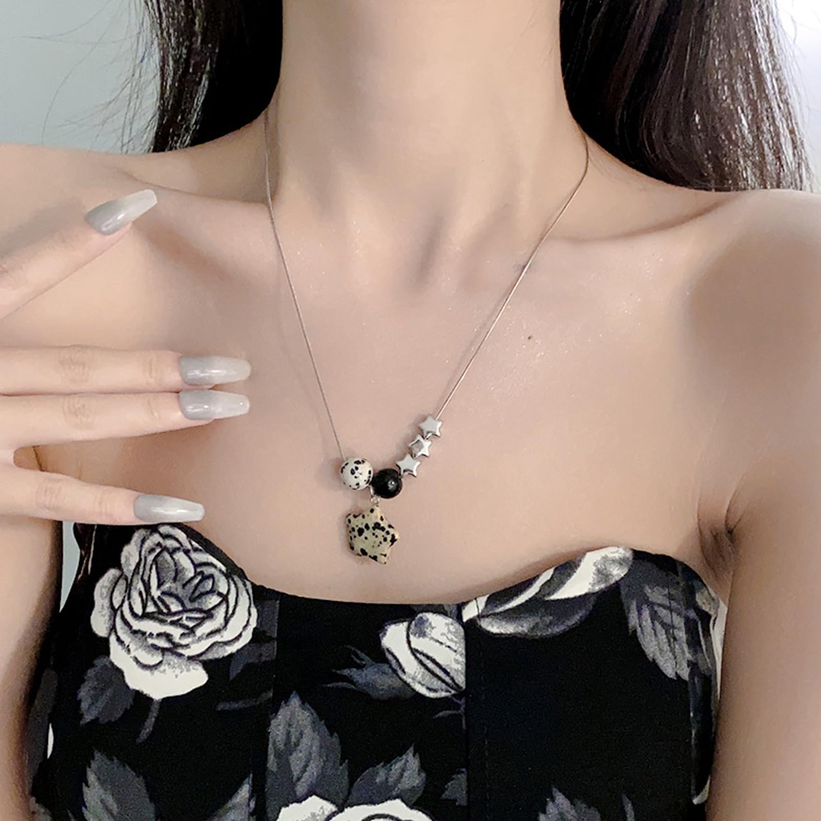 2 Pcs Y2K Star Necklace for Women & Men - Trendy Grunge Jewelry & Accessories for Casual Wear, Parties, and Festivals
