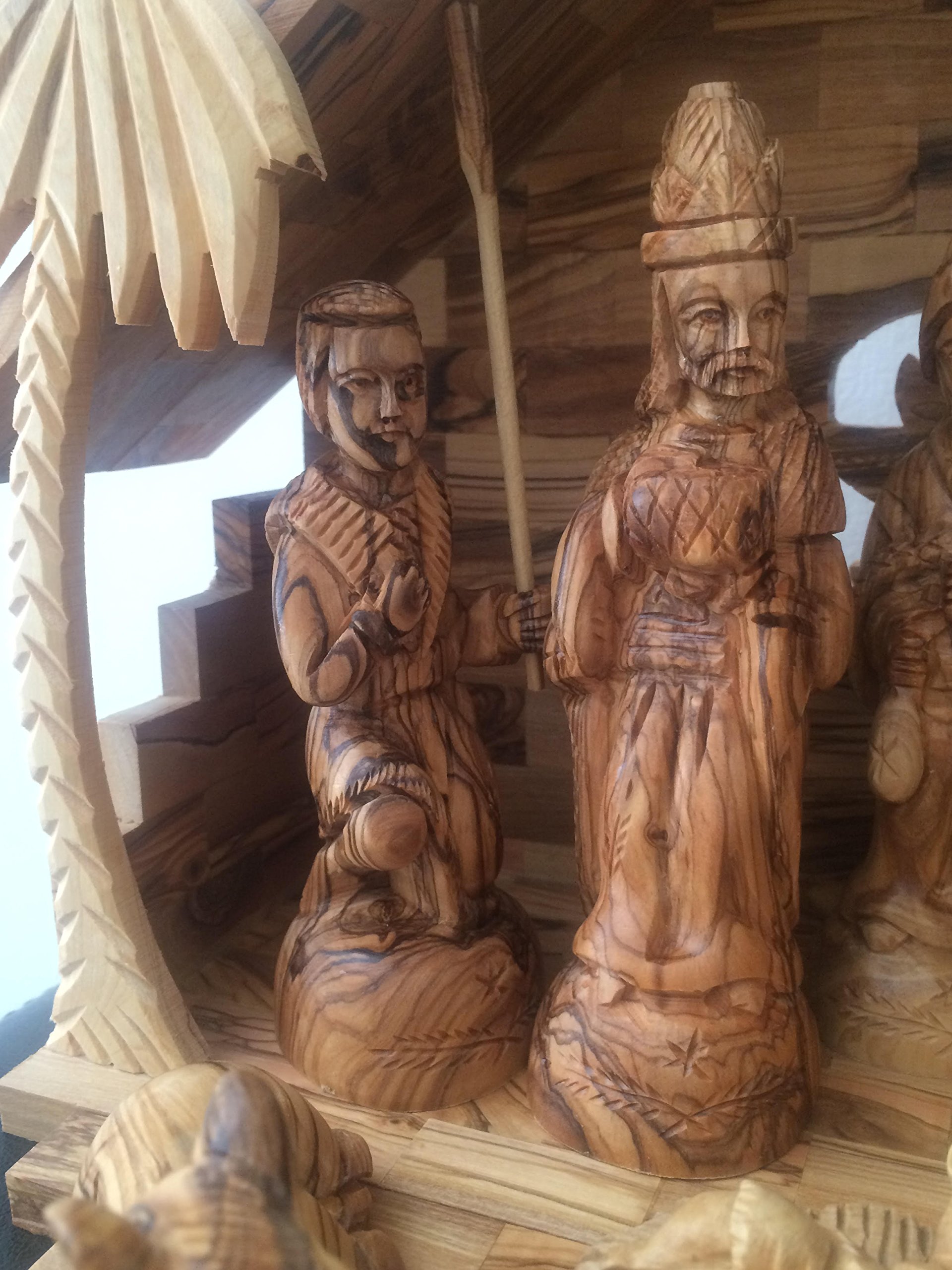 Premium Olive Wood Nativity Set - Handcrafted 12-Piece Christmas Decoration for Home, Church & Holiday Displays