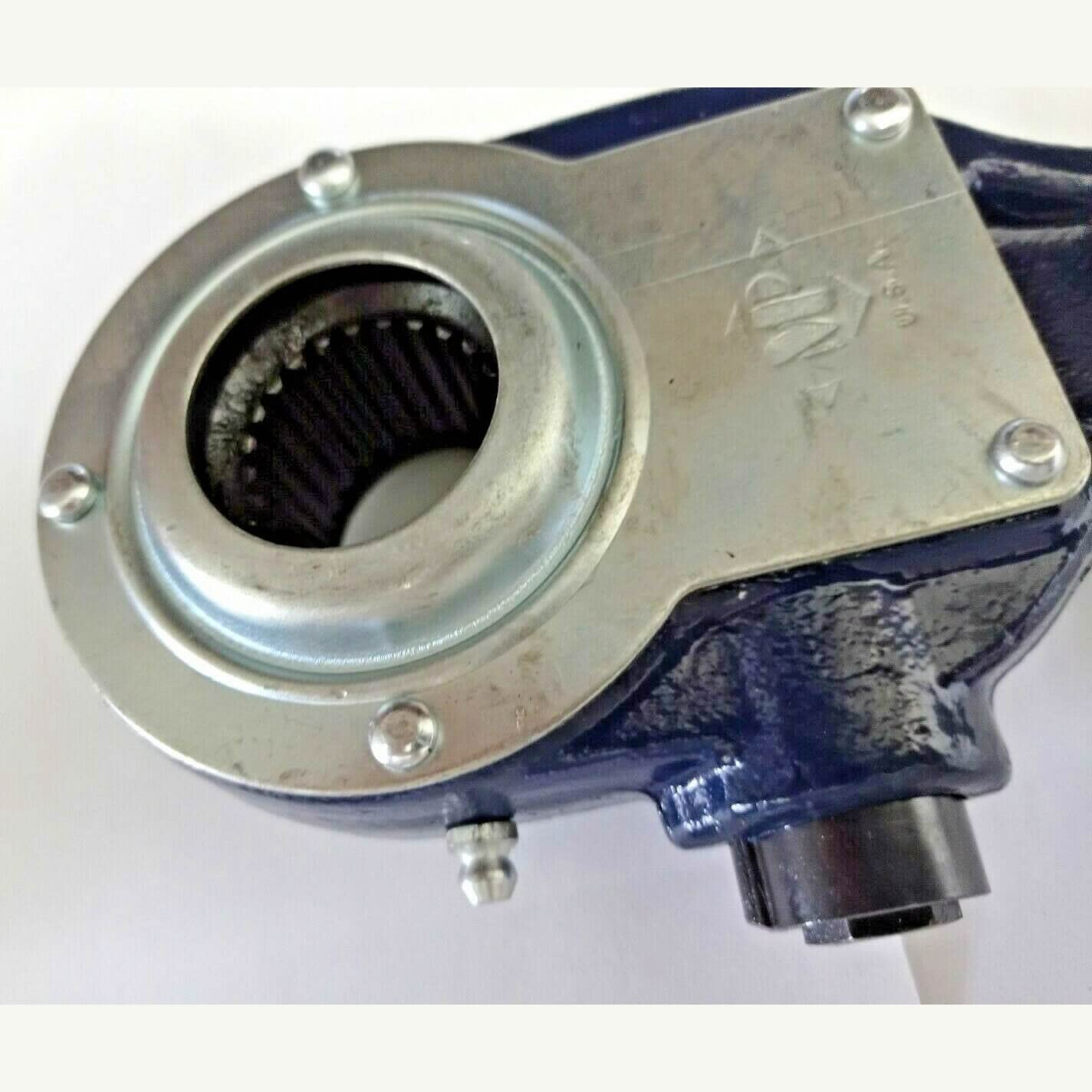 MP MASS PARTS KN55001N HSA-5038 Manual Slack Adjuster for Heavy Trucks & Tractors - 24 Spline Teeth, 1-1/4
