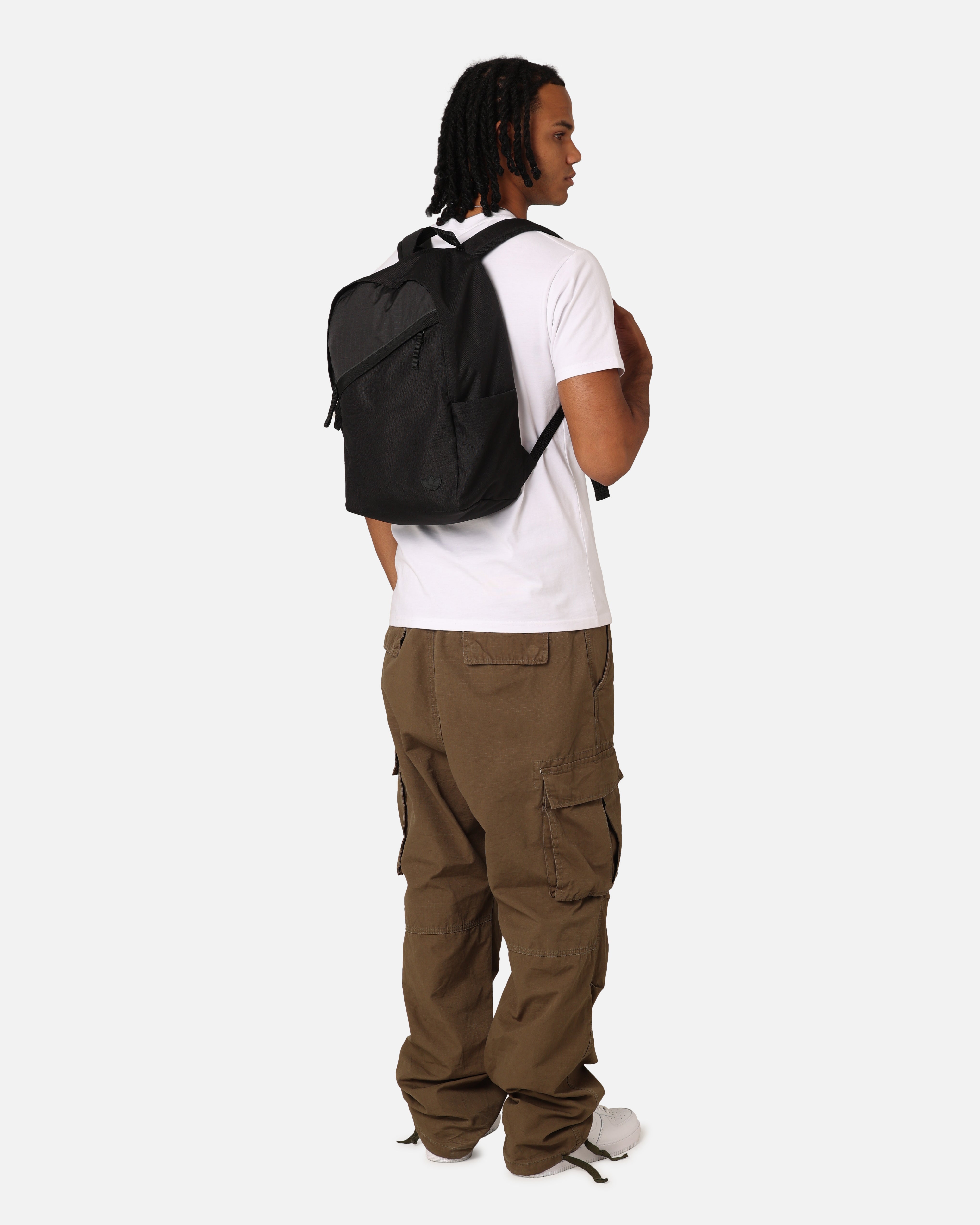 Adidas Backpack for Men & Women - Lightweight Durable Black Backpack for School, Travel & Gym - Water Resistant Laptop Bag with USB Charging Port