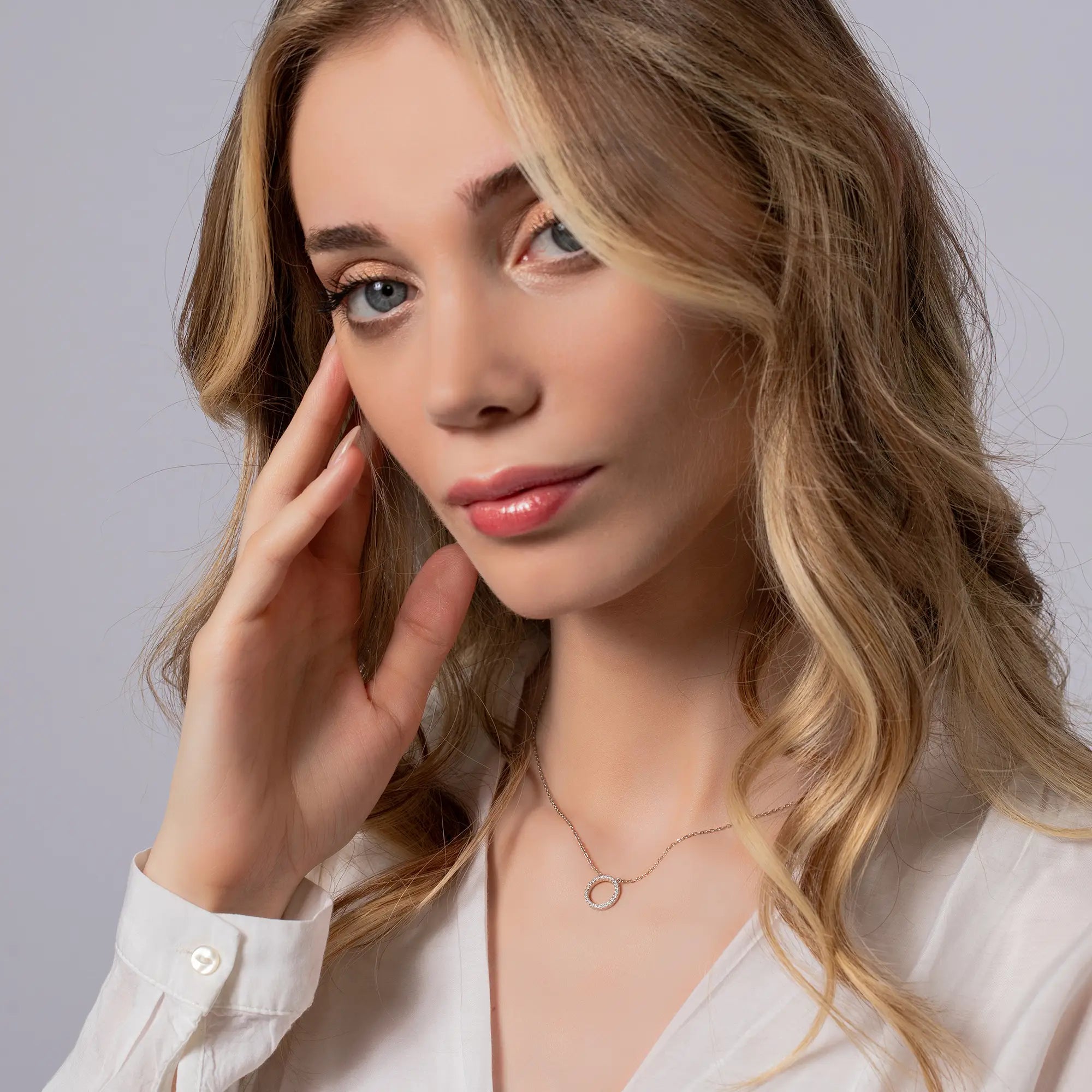 Elegant Hoop Circle Necklace for Women - Gold & Silver Layered Statement Jewelry - Perfect for Everyday Wear, Parties & Gifts