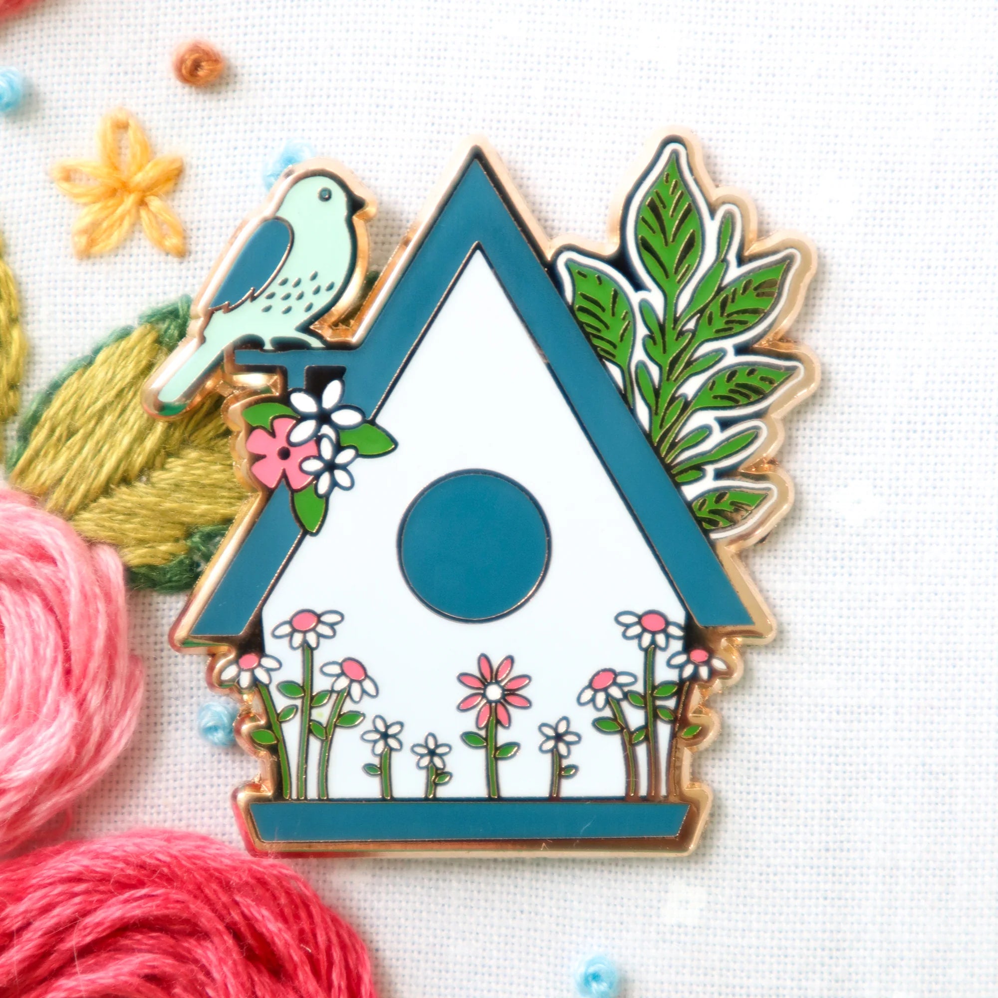 Flamingo Toes Needle Minder - MELODY LANE BIRDHOUSE Magnetic Pin Cushion for Sewing, Quilting & Embroidery | Perfect Craft Accessory for Needlework & Fabric Projects