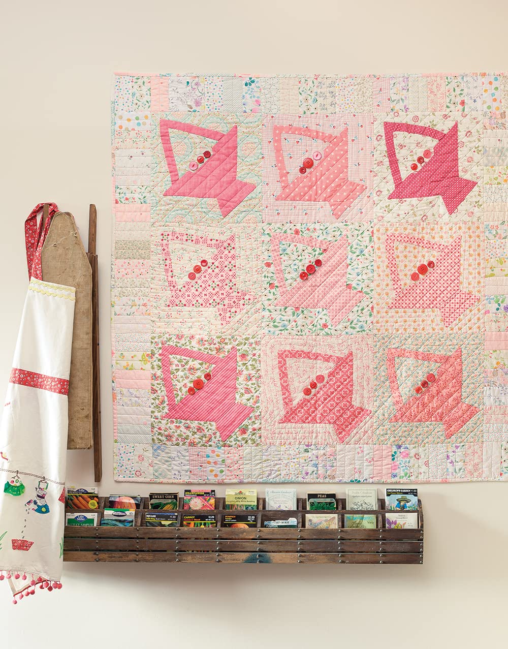 Scrappy Quilts & Mini Pillows - 11 Quilt Designs for Home Decor
