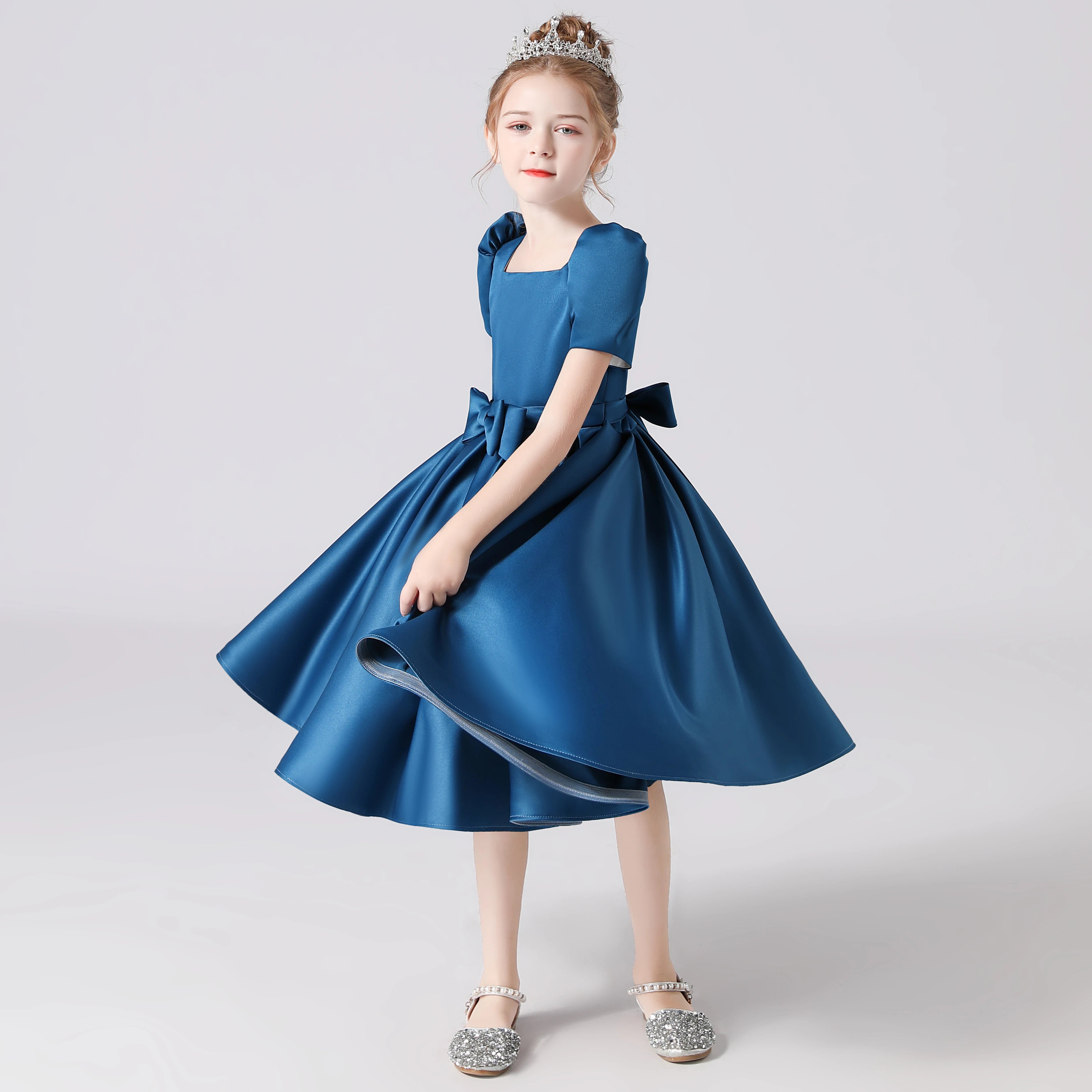 Elegant Satin Short Junior Dress for Formal Evening Party - Knee Length Girls' Party Dress for Prom, Homecoming, and Special Occasions