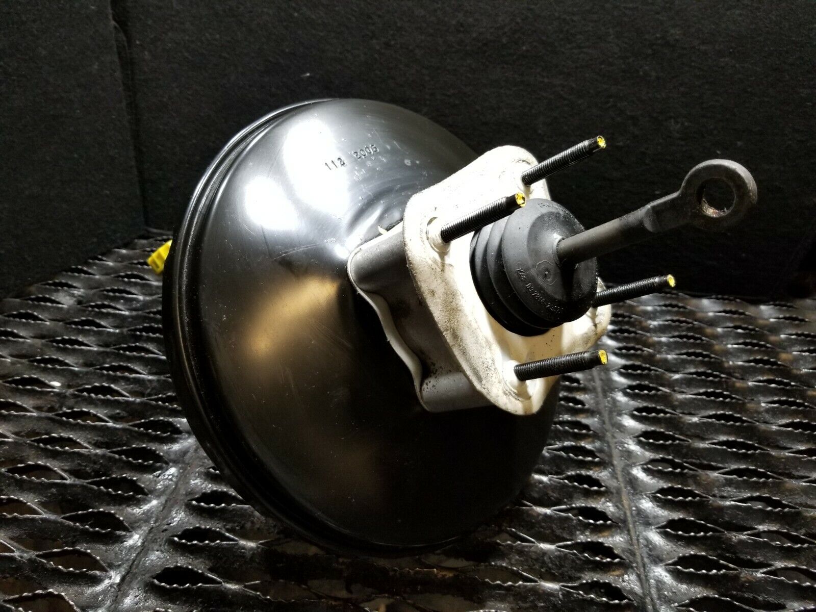 2004-2006 Chrysler Sebring Convertible Power Brake Booster with Master Cylinder - OEM Replacement Part for Smooth Braking Performance | Perfect for Road Trips & Daily Commuting