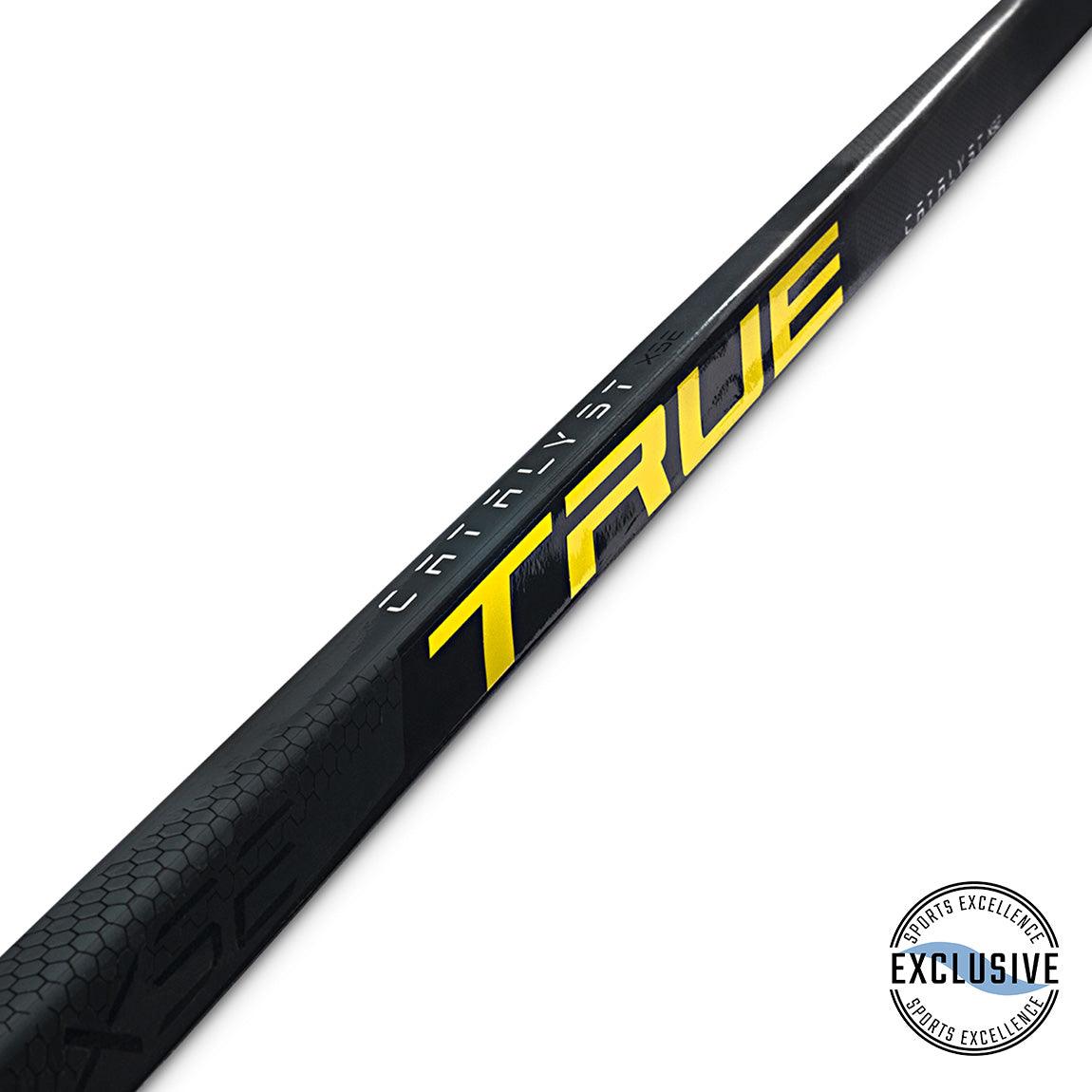 Best CATALYST XSE Intermediate Hockey Stick for Ice & Street Hockey – Lightweight Carbon Fiber Design for Enhanced Performance & Control