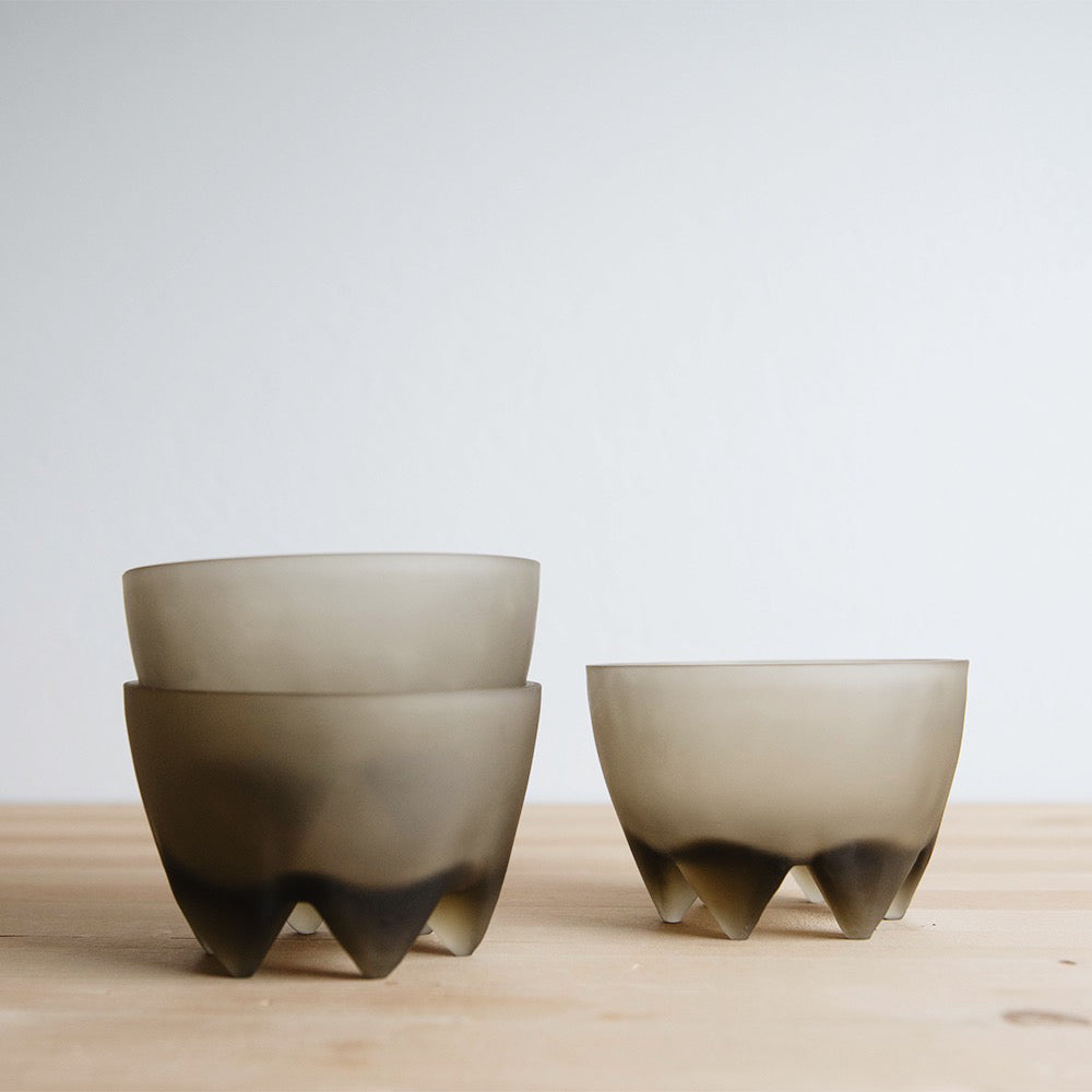 Elegant Footed Frosted Glass Bowl - Perfect for Serving Salads, Desserts & Party Snacks - Durable & Stylish Kitchenware