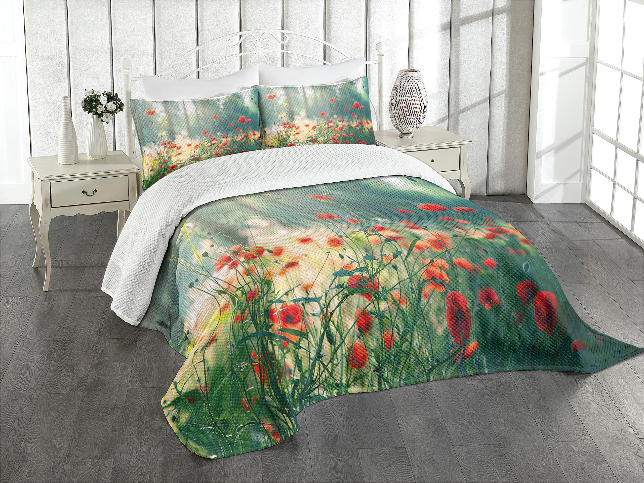 Ambesonne 3-Piece King Size Bedspread Set with Wild Red Poppy Flowers Design - Decorative Coverlet & 2 Pillow Shams in Red, Green & Yellow - Perfect for Summer Bedroom Decor & Gardening Theme Home Styling