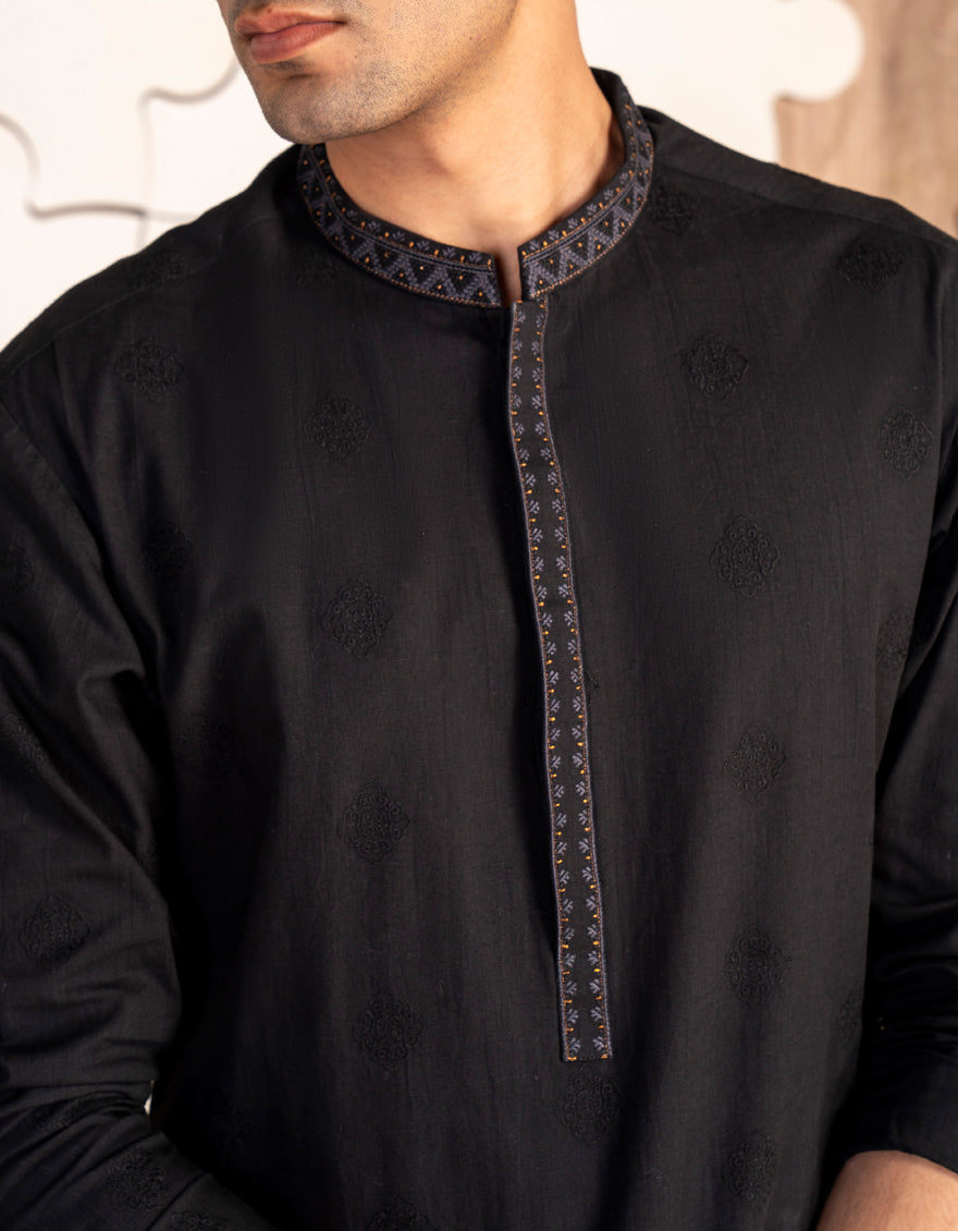 Premium Cotton Black Kurta for Men - J. Junaid Jamshed Traditional Pakistani Attire - Perfect for Eid, Weddings & Cultural Events