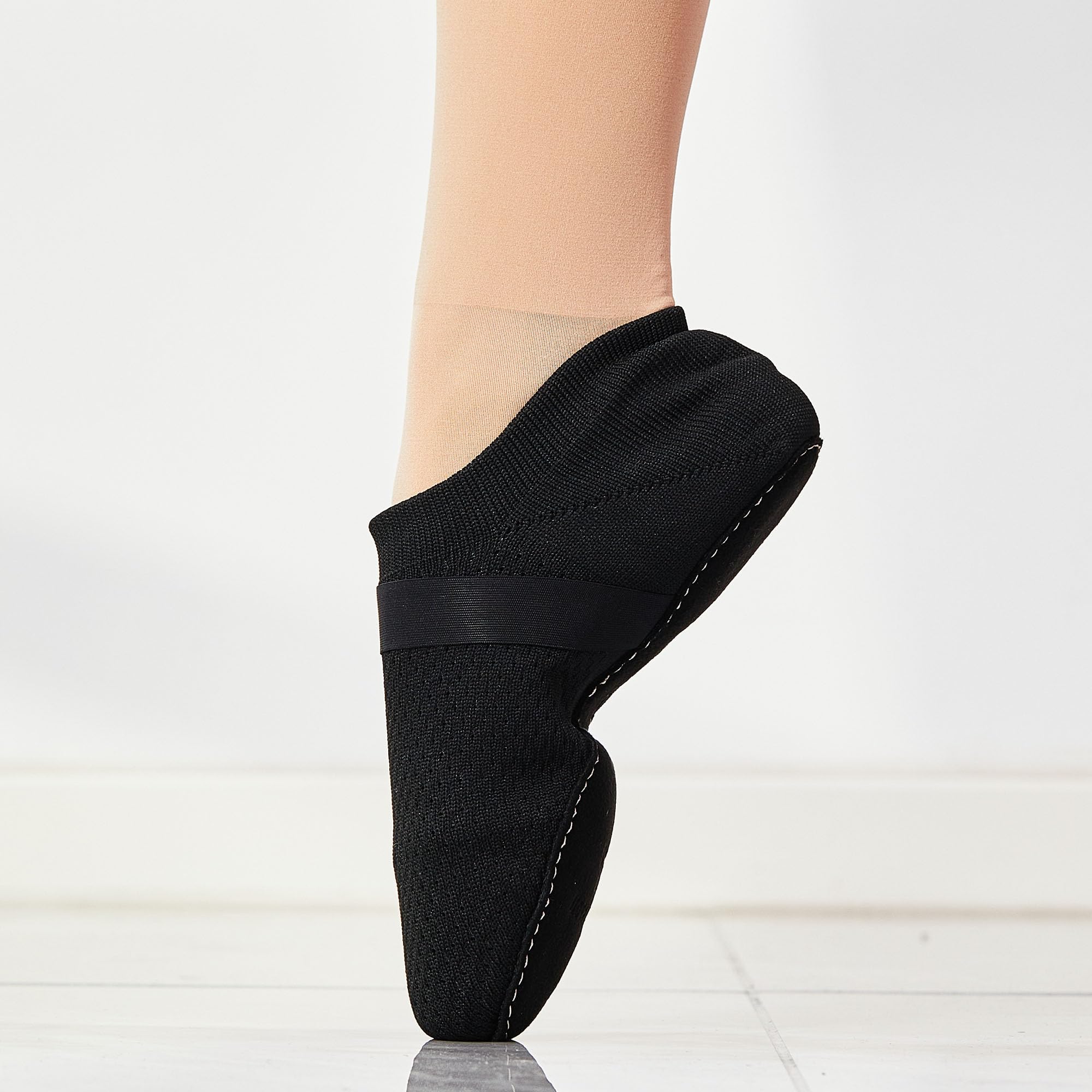 SANGEESON Slip-on Jazz Shoes for Women & Men - Lightweight, Breathable Dance Shoes for Ballet, Jazz, and Modern Dance - Perfect for Dance Classes, Performances, and Practice