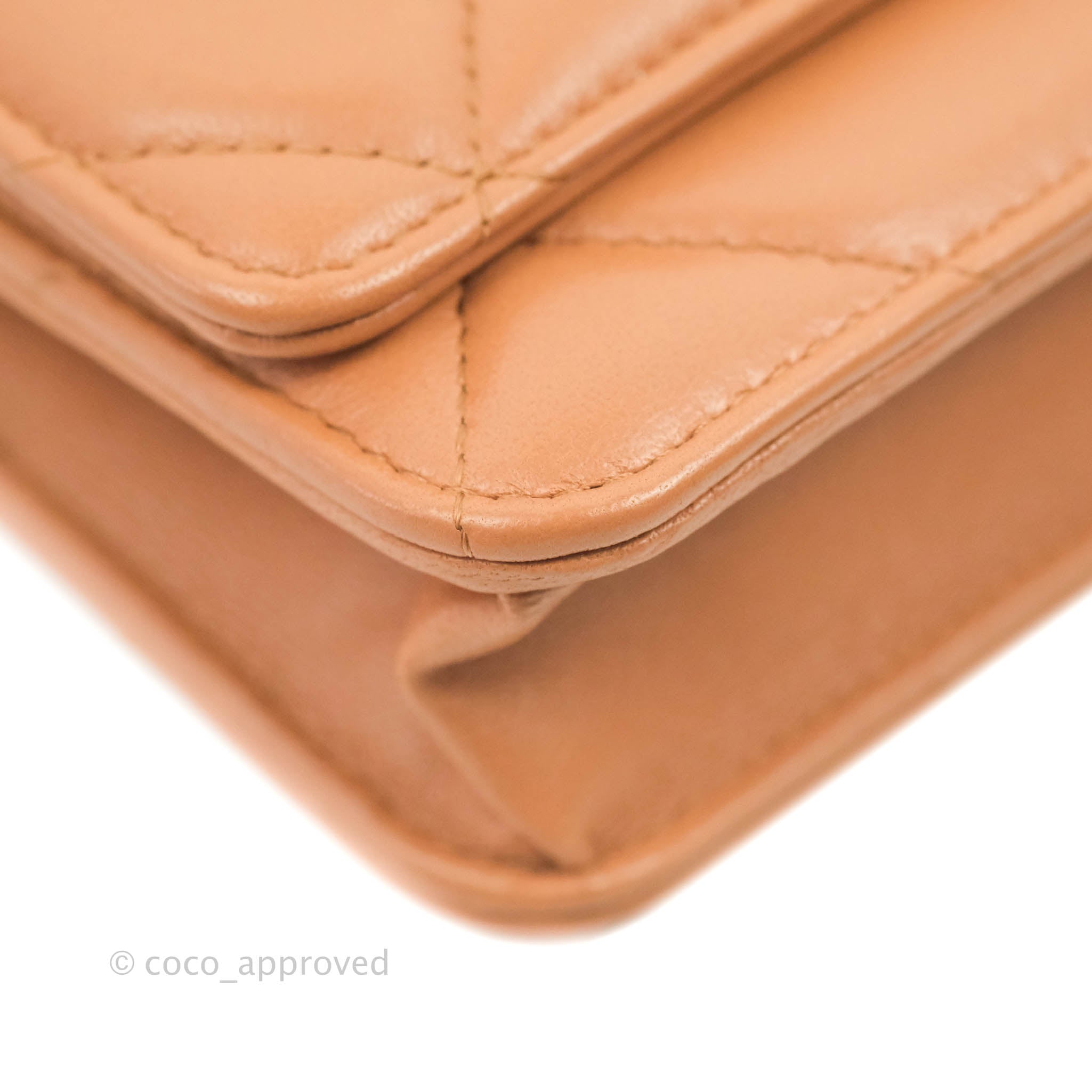 Chanel 19 Wallet on Chain WOC in Dark Beige Caramel Lambskin with Mixed Hardware - Luxury Crossbody Bag for Women, Perfect for Evening Out & Daily Use