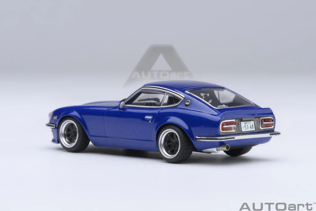 PREORDER AUTOart 1:64 Scale Nissan Fairlady Z Wangan Midnight Akuma no Z Model Car - Comic #4 Version - Perfect for Diecast Collectors, Anime Fans & Japanese Car Enthusiasts - Display Case & Gift Box Included