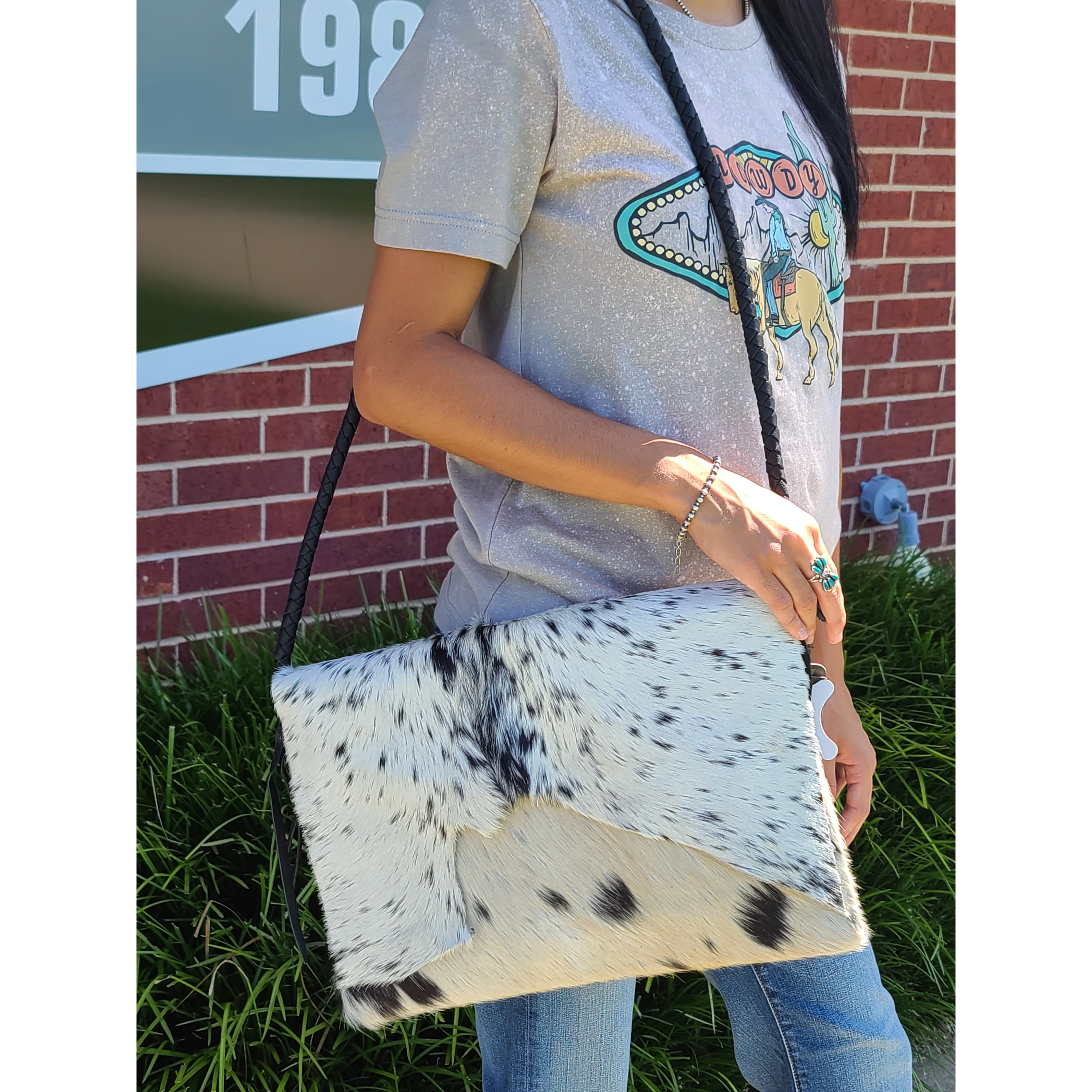 American Darling Conceal Carry Handbag - Genuine Black & White Cowhide Leather Crossbody Purse for Women | Perfect for Everyday Use, Travel, and Secure Concealed Carry