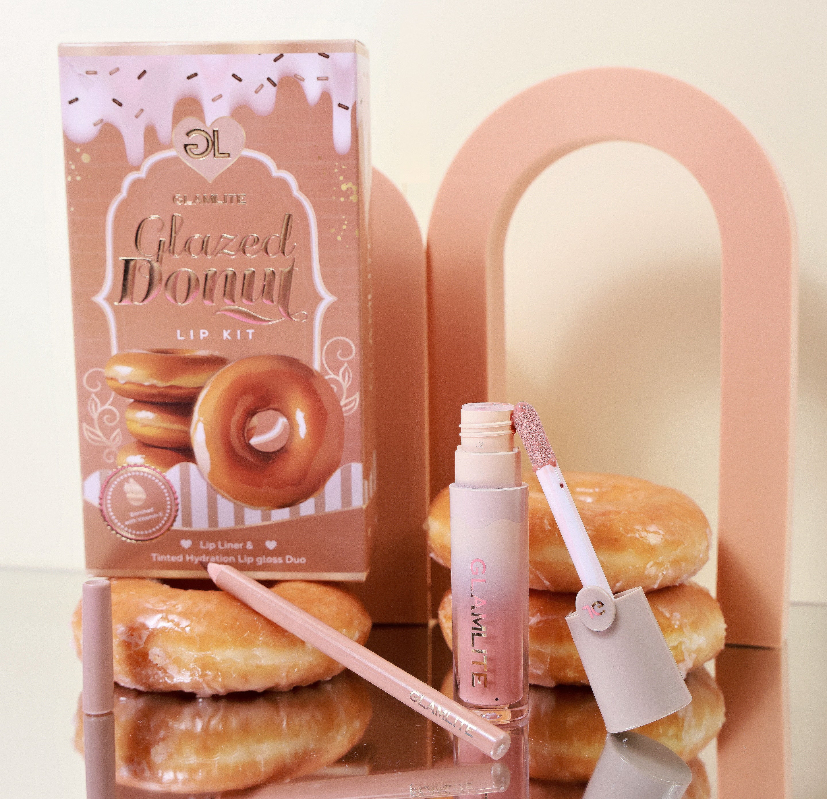 Glazed Donut Lip Kit - Long Lasting Matte Liquid Lipstick Set with Lip Liner, Vegan & Cruelty-Free - Perfect for Everyday Wear, Parties & Special Occasions