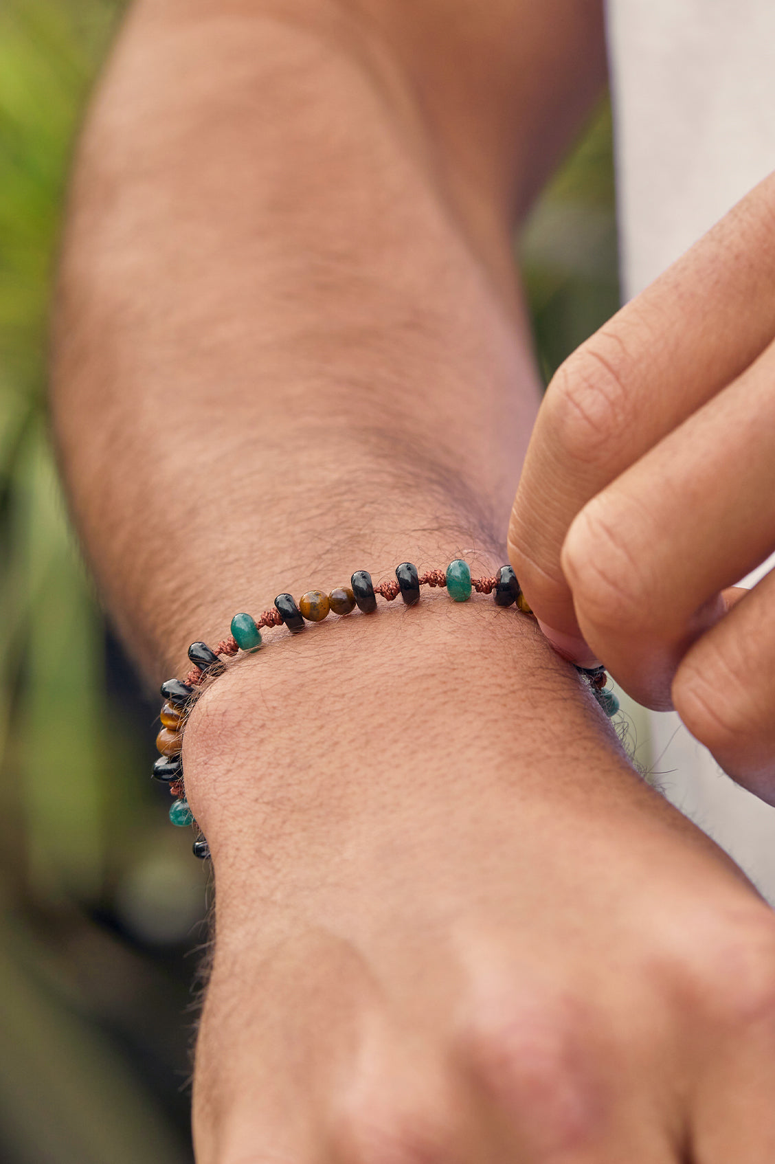 Gemstone Beaded Men's Bracelet with Adjustable Knot Slider - Perfect for Casual Wear, Gifts & Spiritual Healing