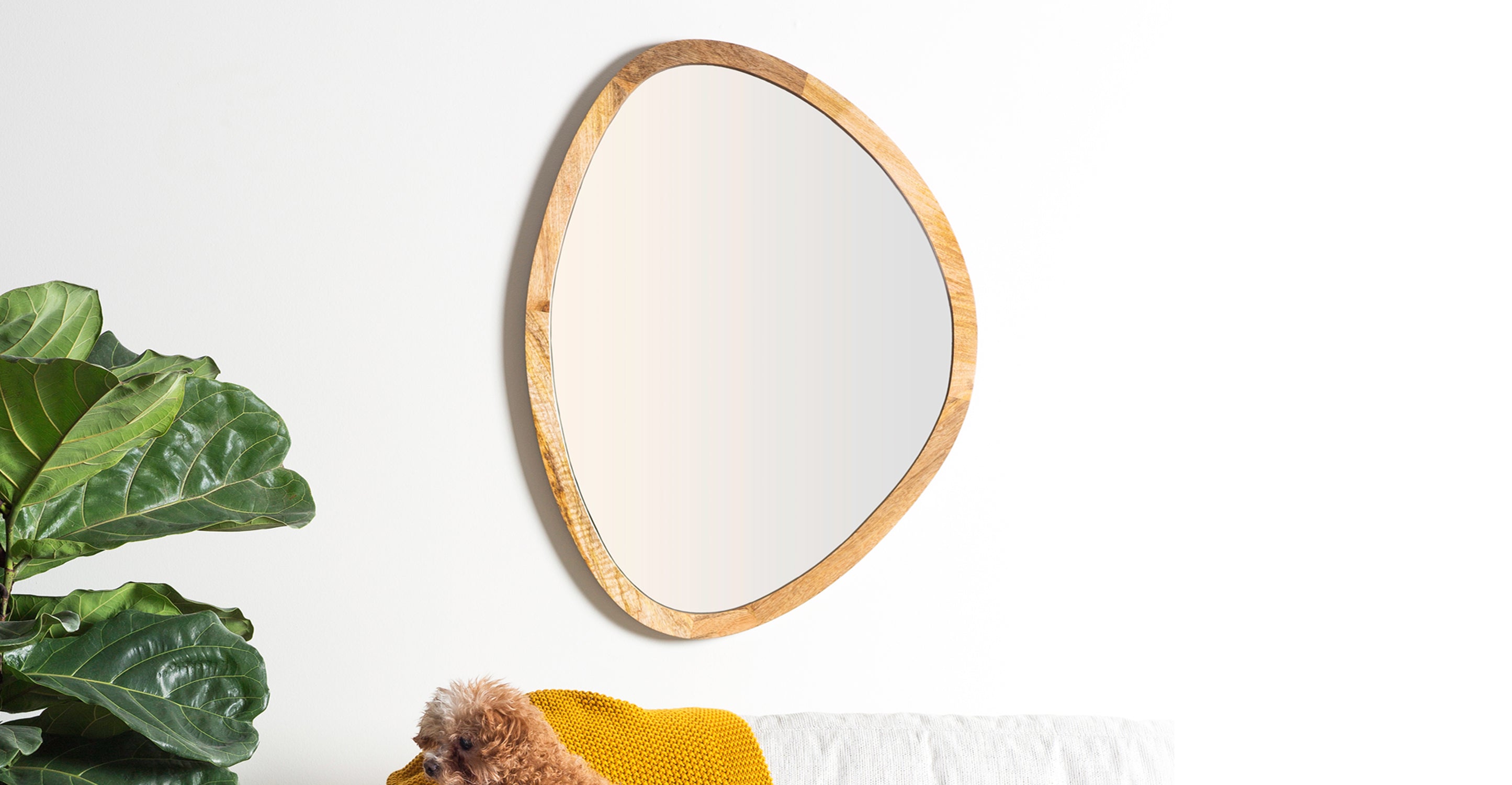 Safie Mirror - High-Quality Wall Mirror with Durable Frame for Home Decor, Bathroom, Bedroom & Living Room | Elegant & Functional Design for Modern Spaces